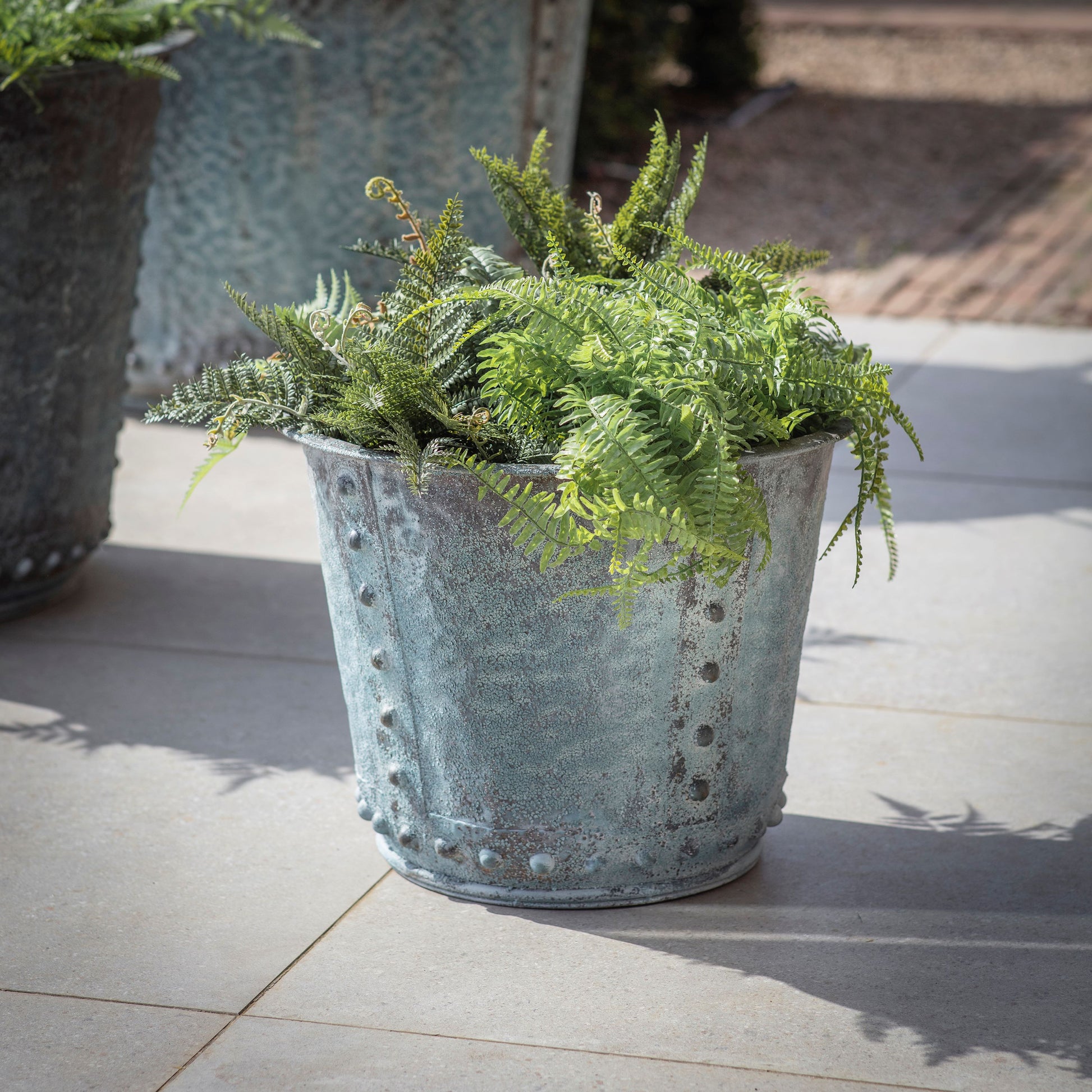 Yarnton Set of 3 Weathered Iron Planters