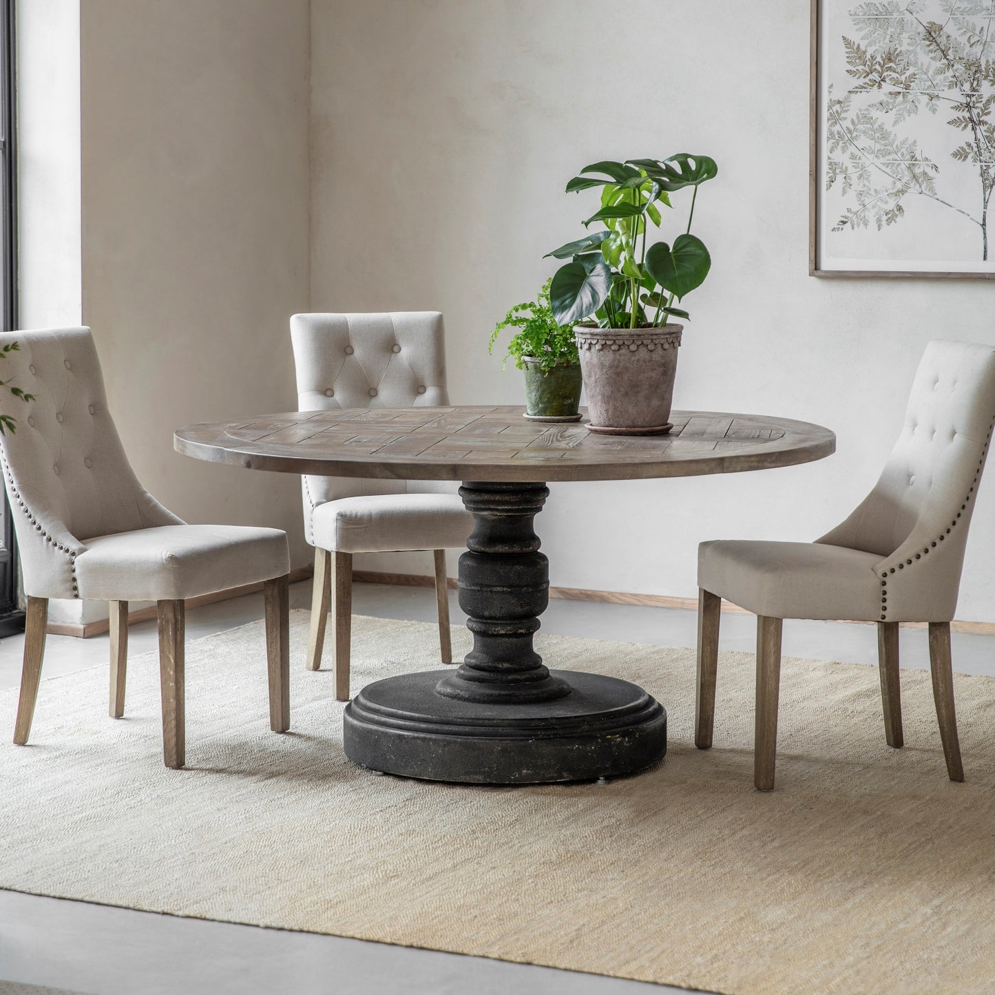 Clovelly Round Dining Table