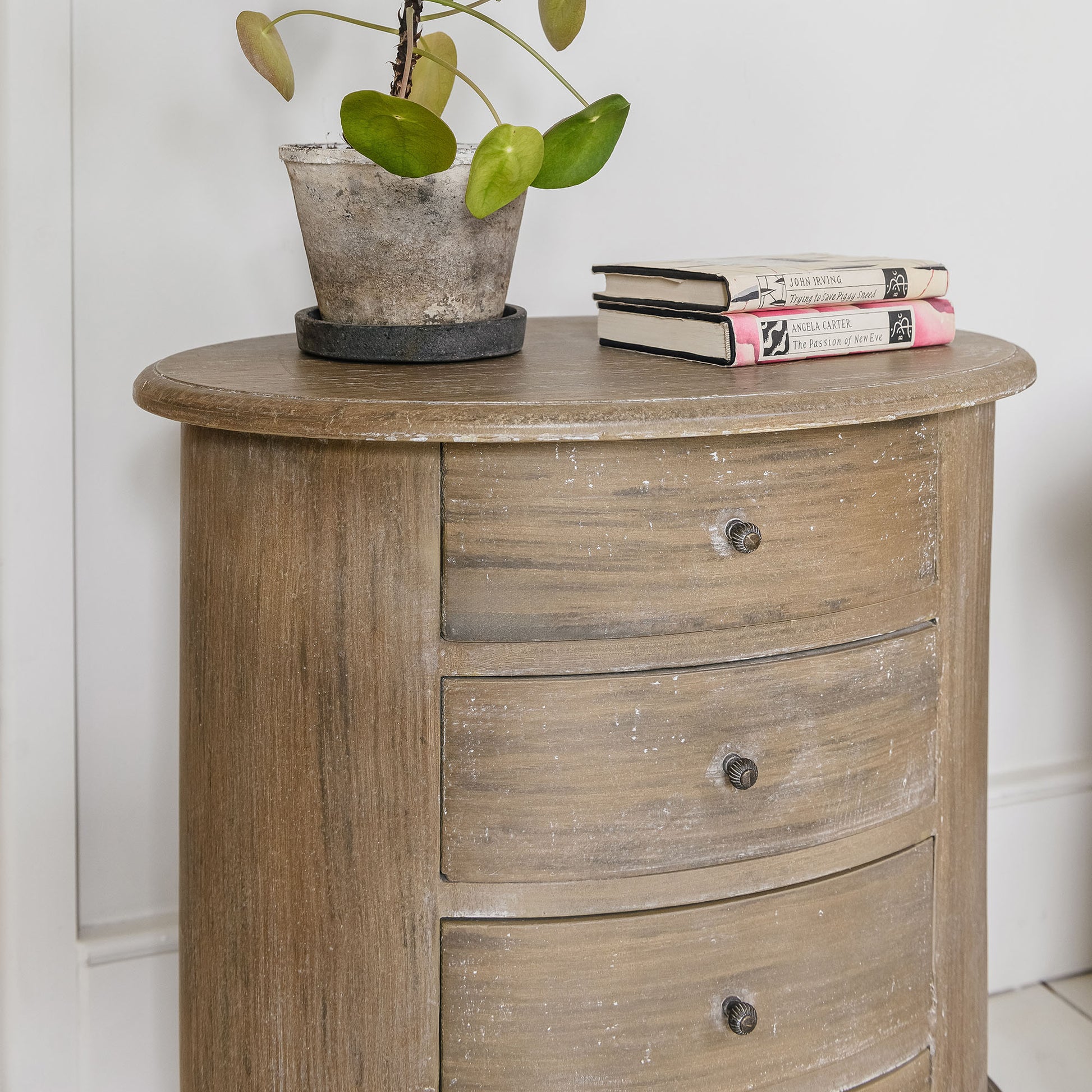 Upton Small Chest of 4 Drawers