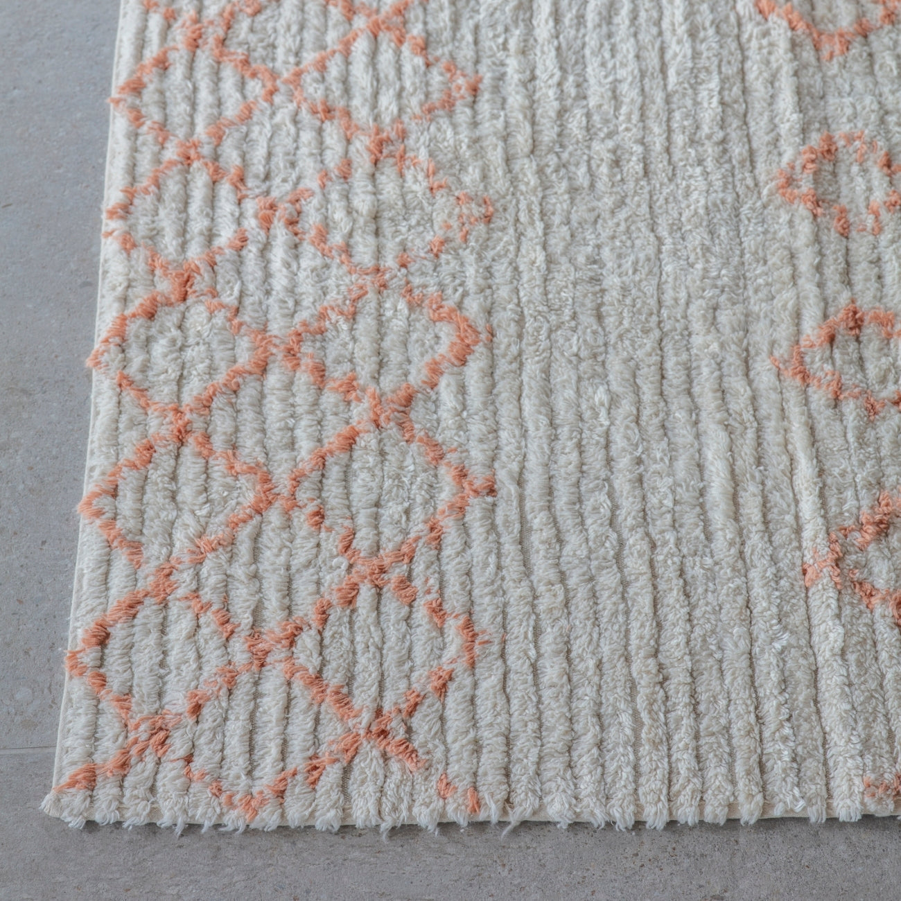 Helmsley Mixed Diamond Rug