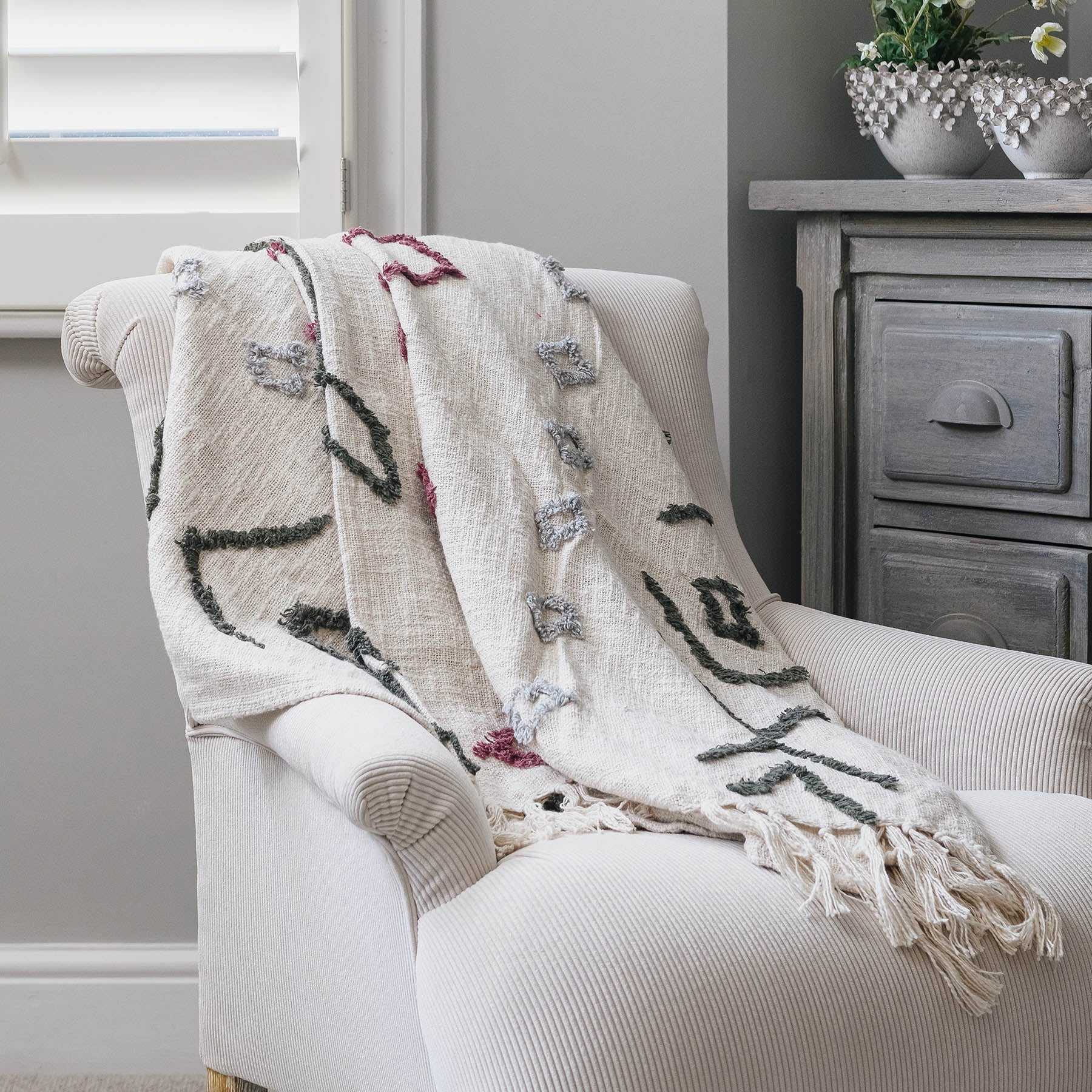 Helmsley Arrow Throw