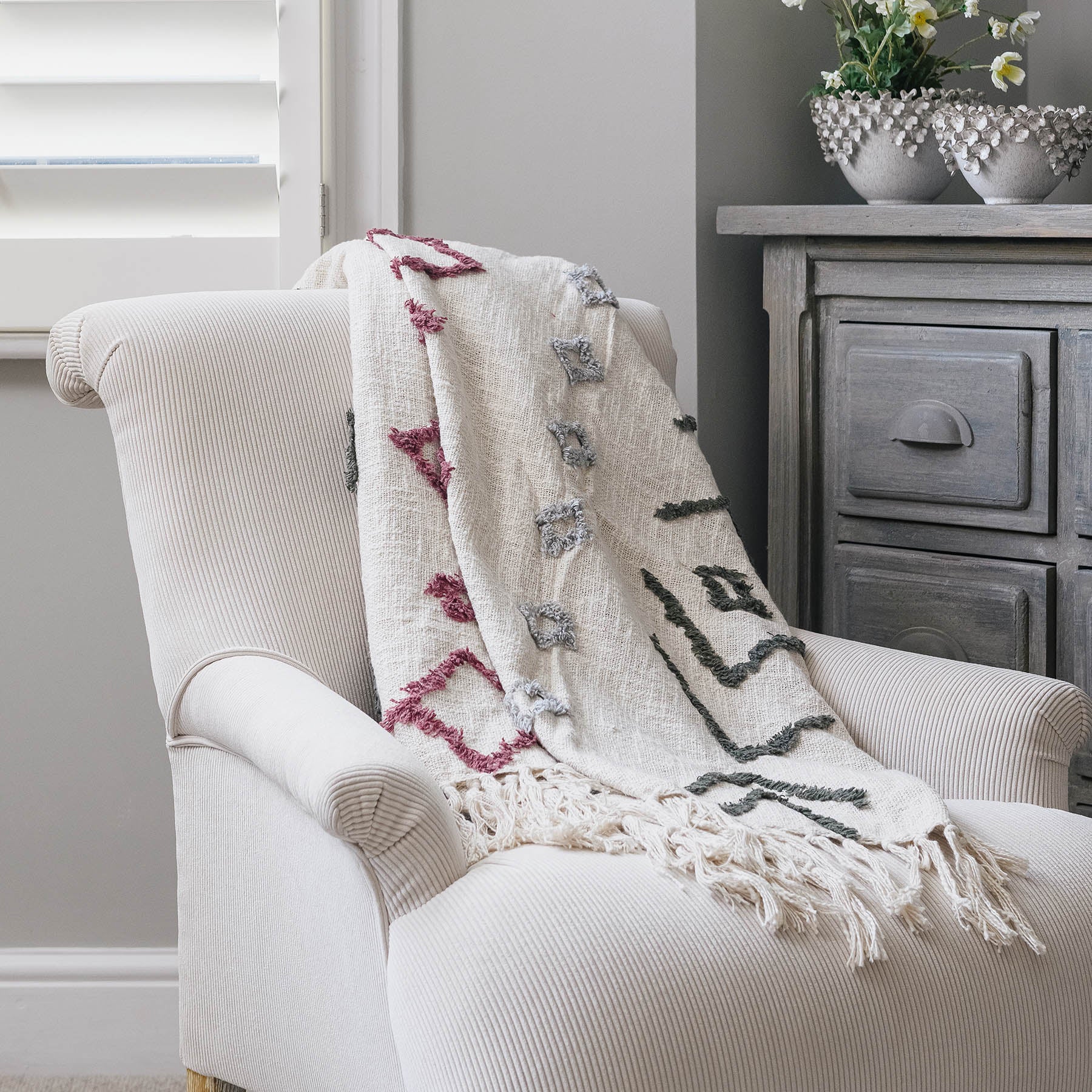 Helmsley Arrow Throw