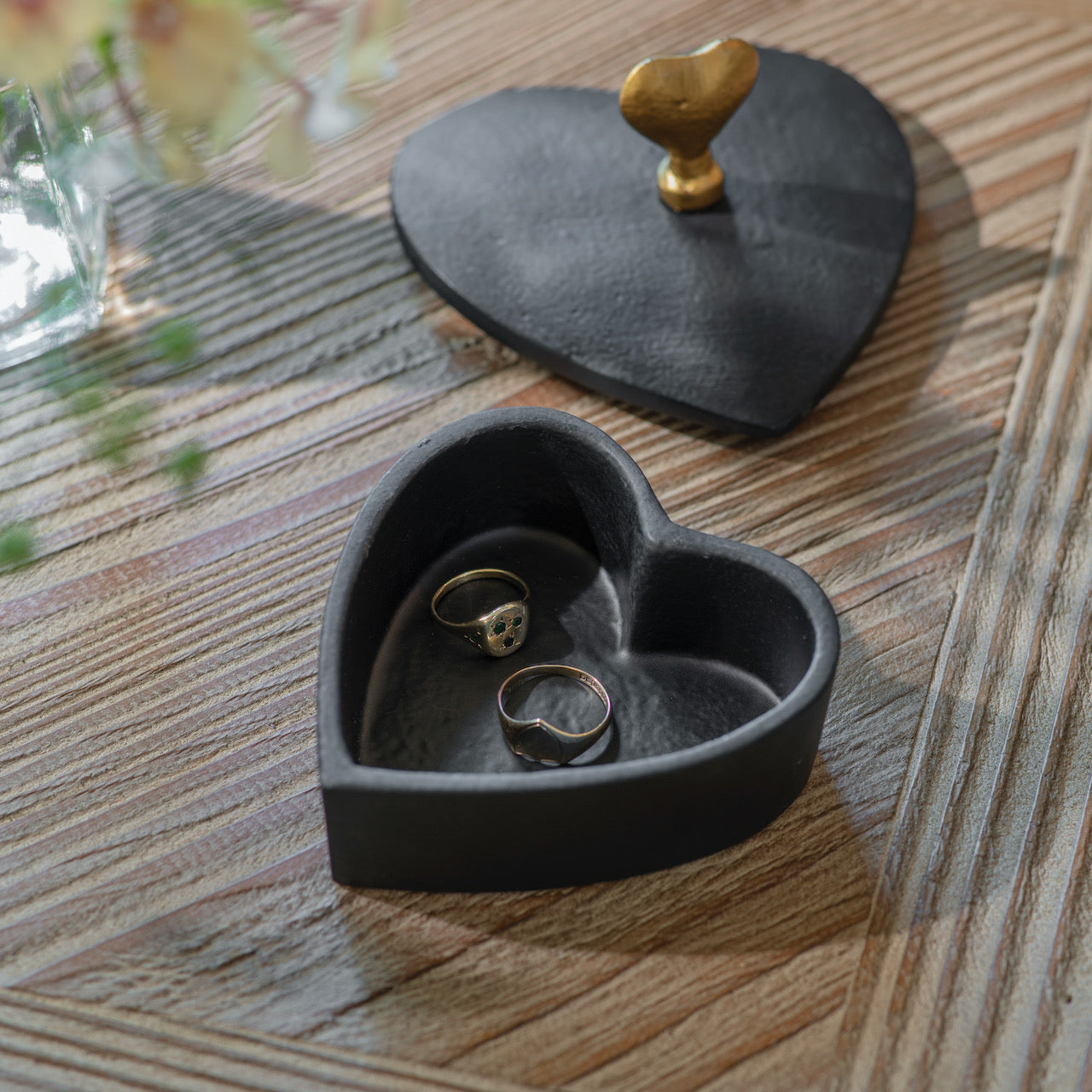 Langford Black Heart Box with Heart Lid