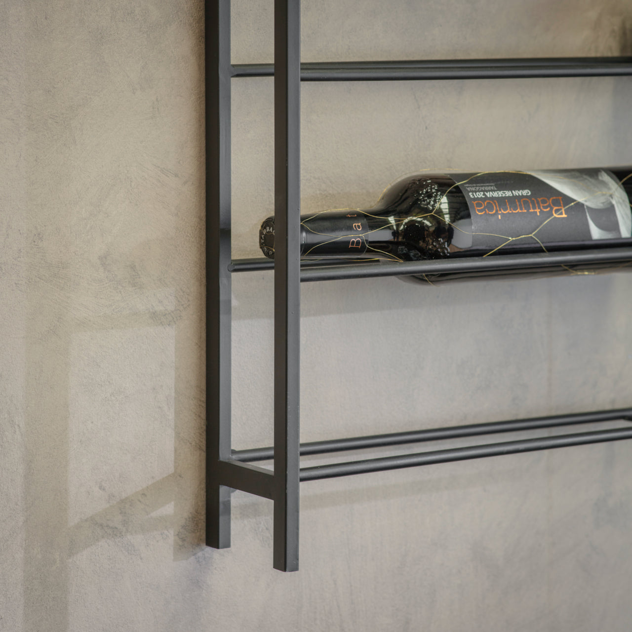 Portland 20 Bottle Wall Wine Rack
