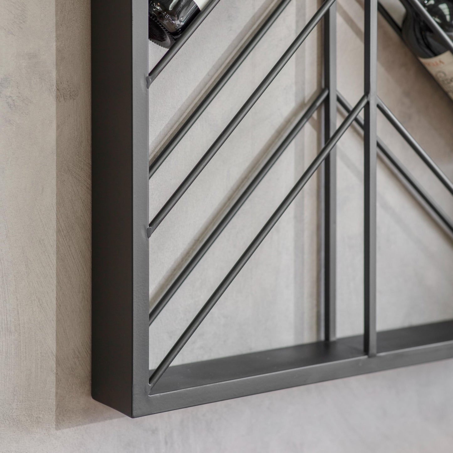 Portland 16 Bottle Wine Wall