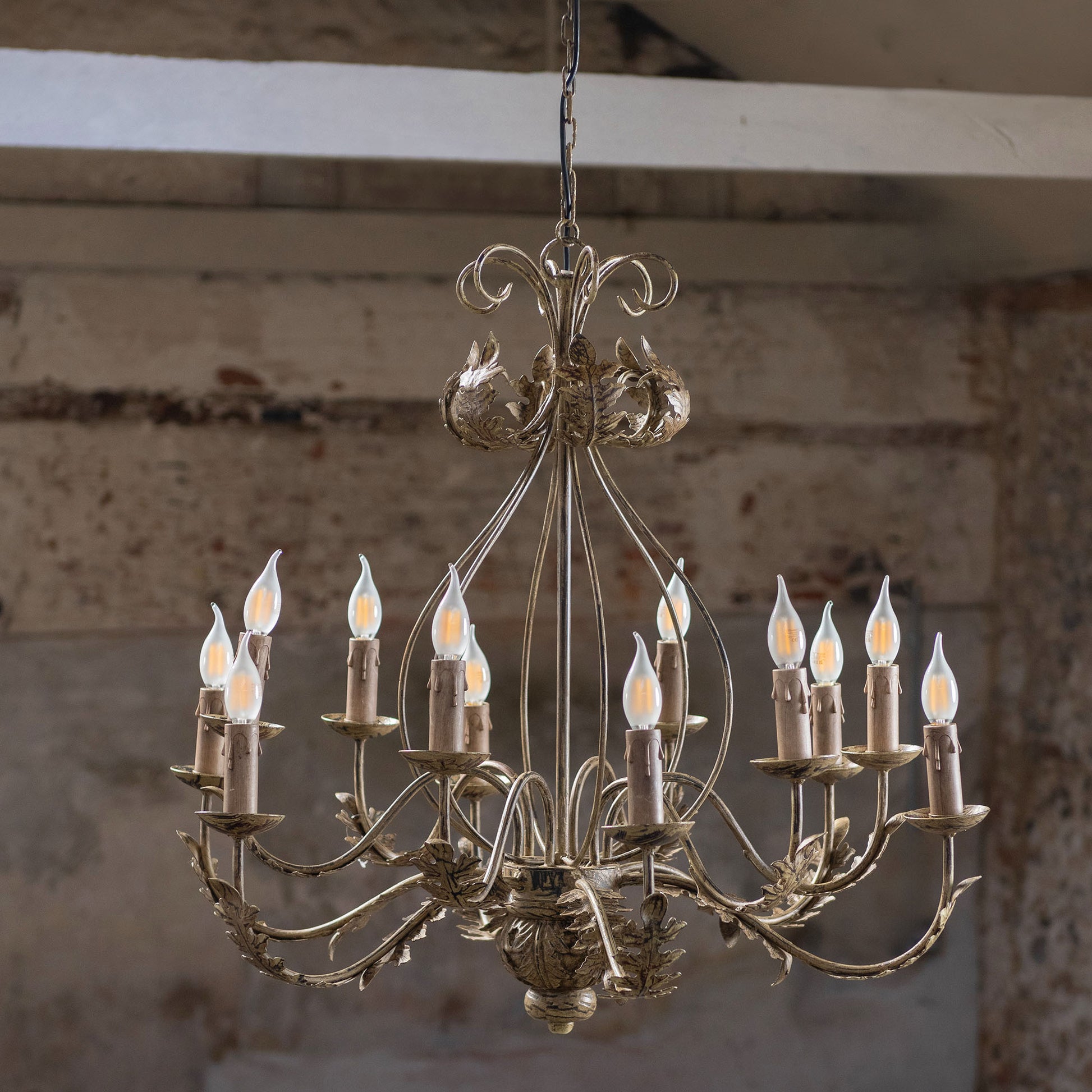 12 Bulb Iron Chandelier