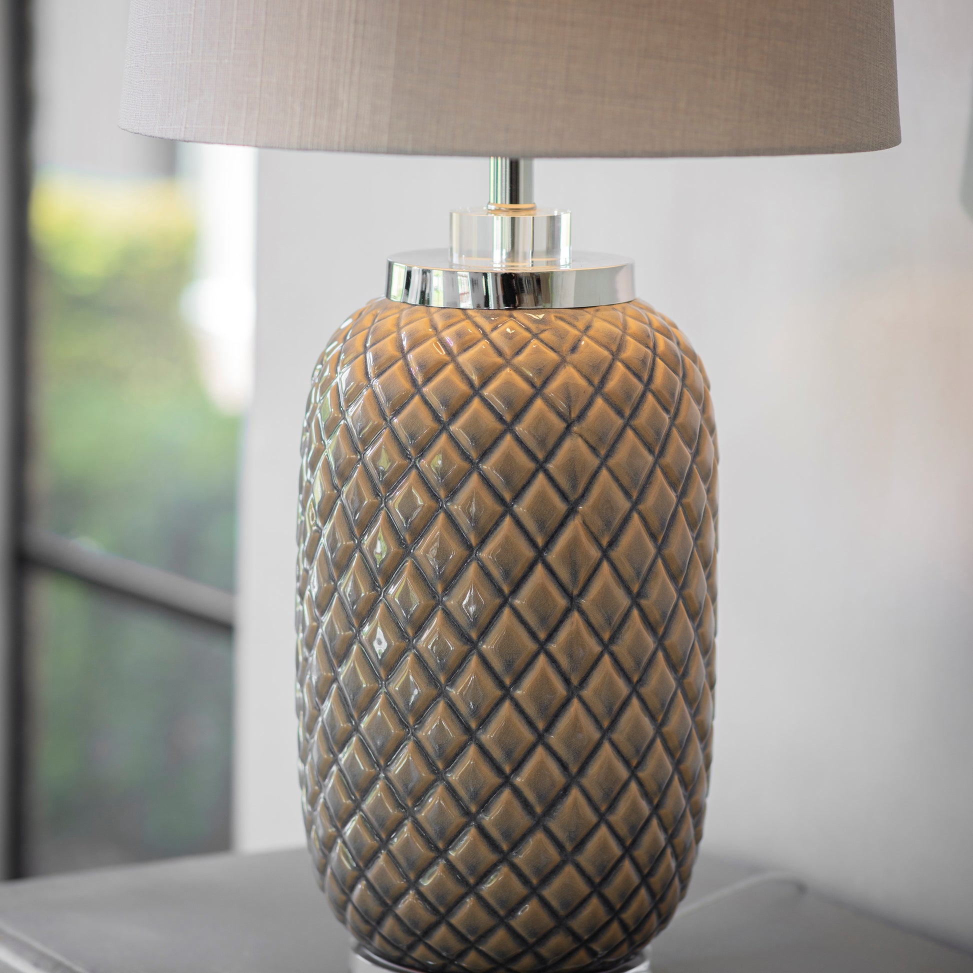 Laughton Pineapple Table Lamp