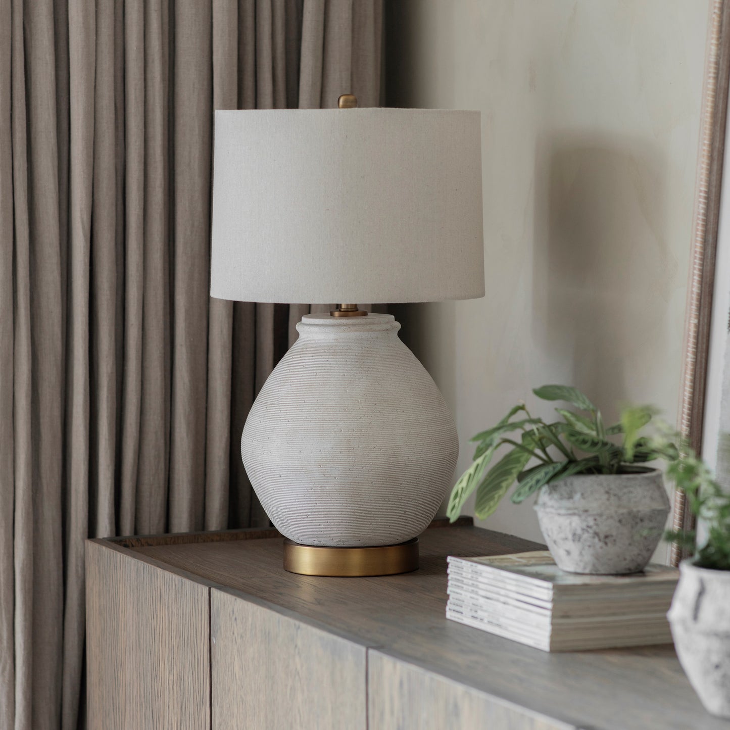Rothbury Sculpted Table Lamp
