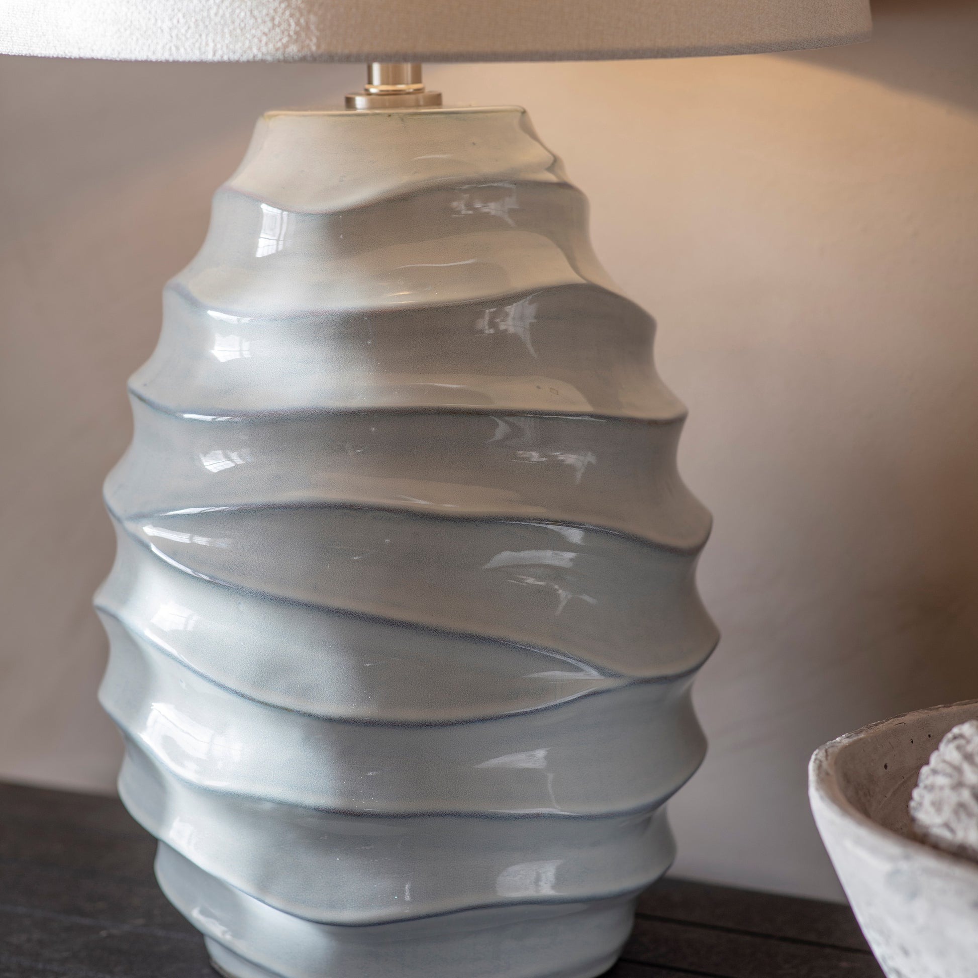 Totton Rippled Table Lamp
