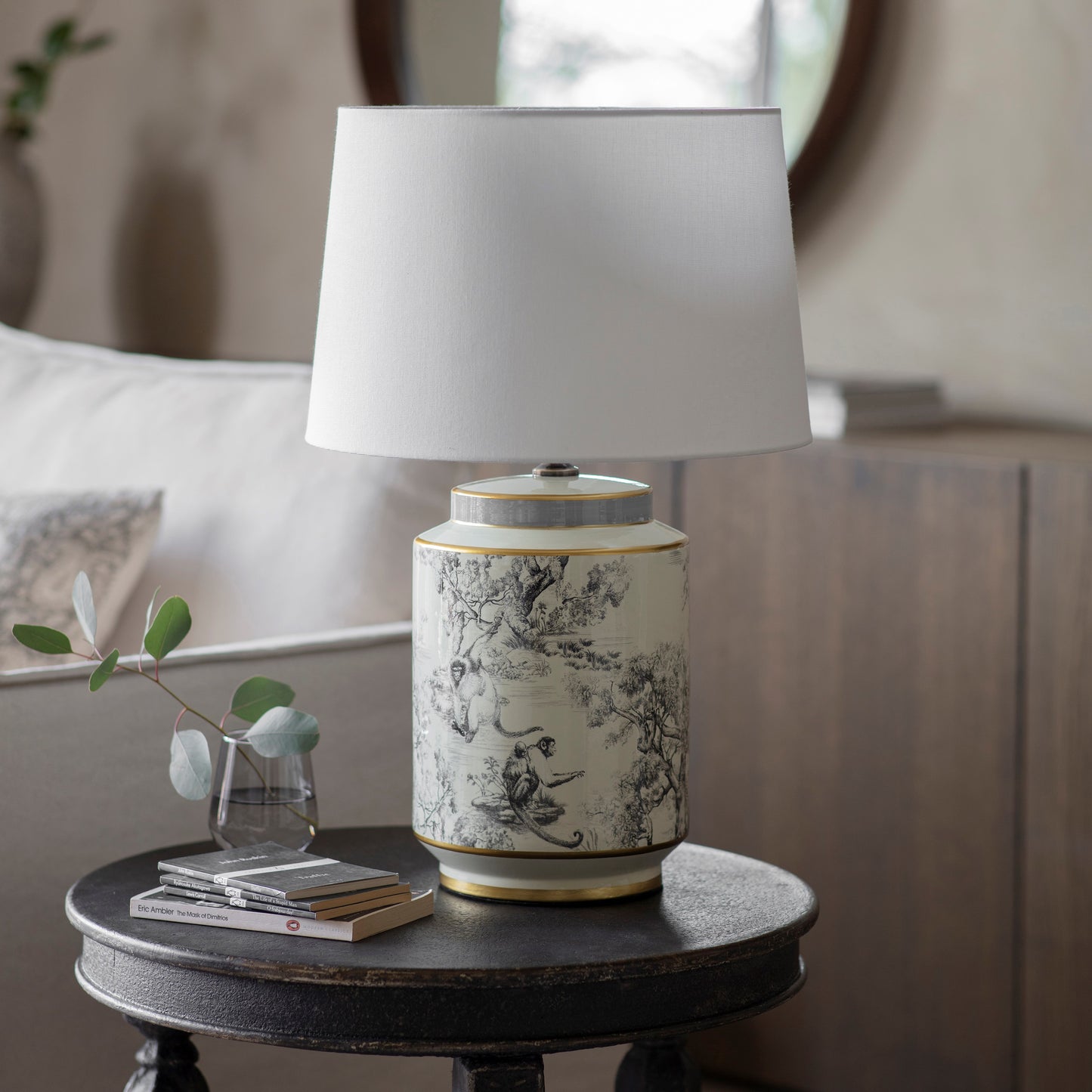 Wellow Toile Table Lamp