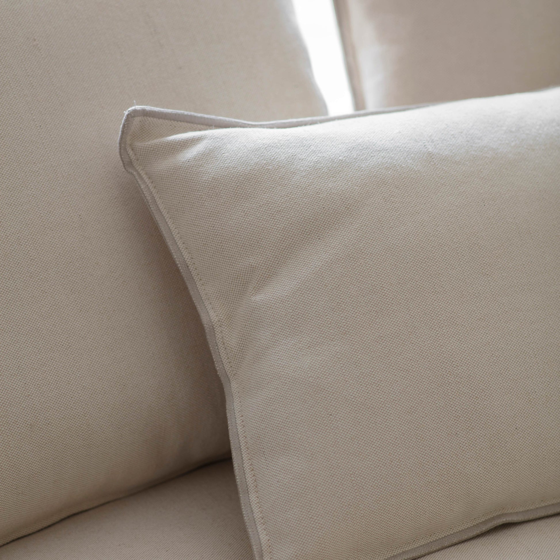 Aldbury Oatmeal Scatter Back Chaise Sofa