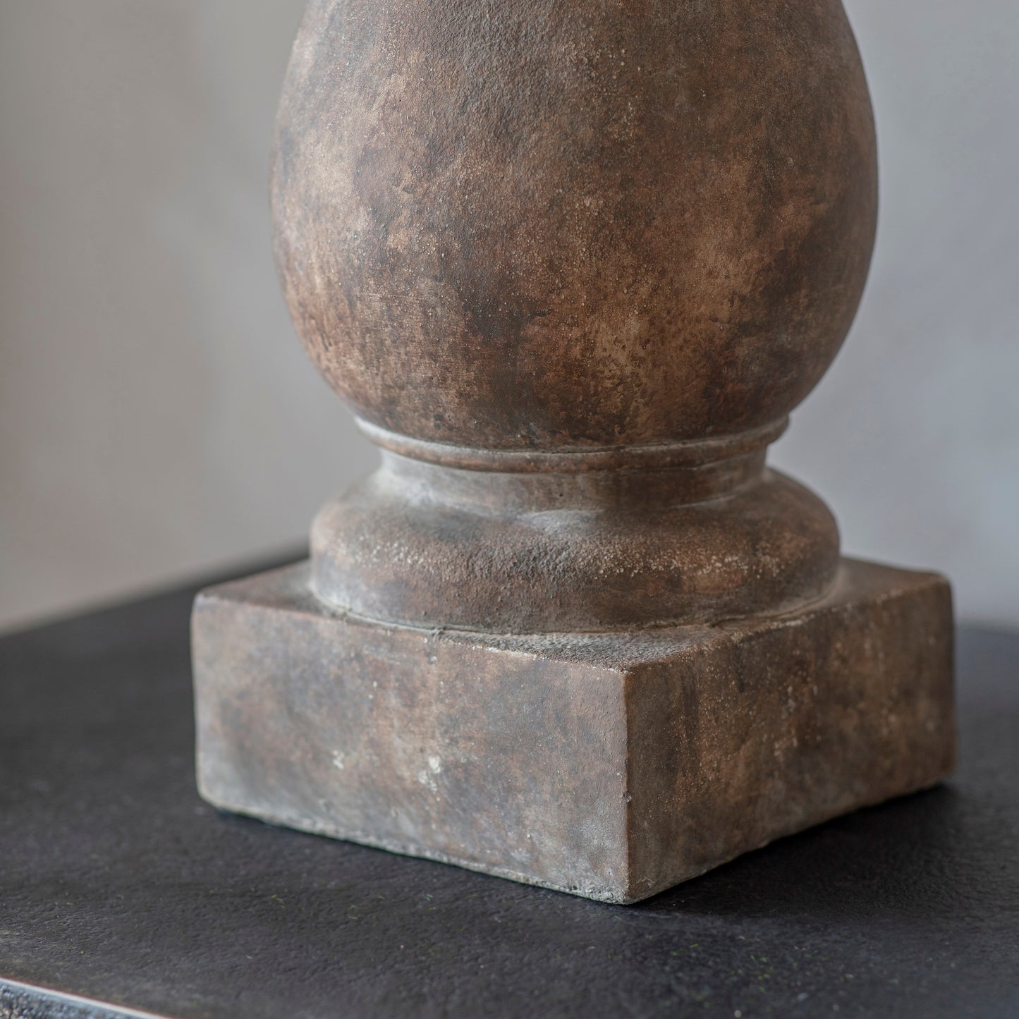 Lockton Urn Table Lamp