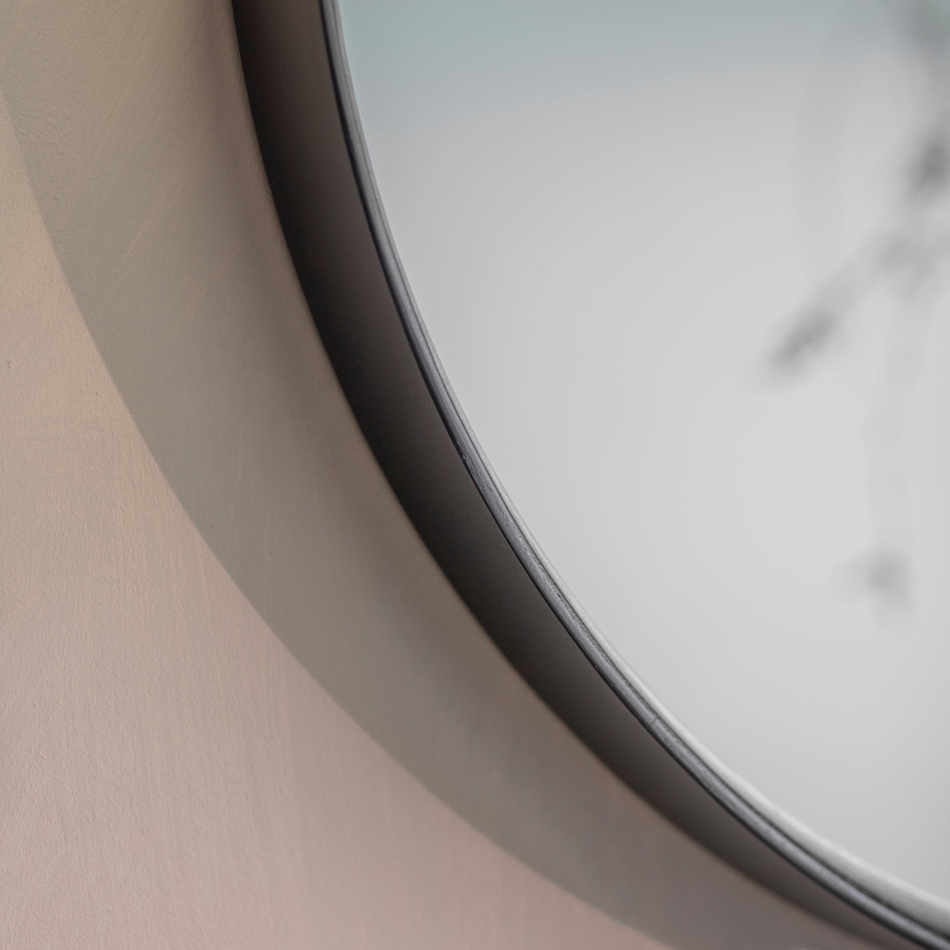Warkworth Round Mirror