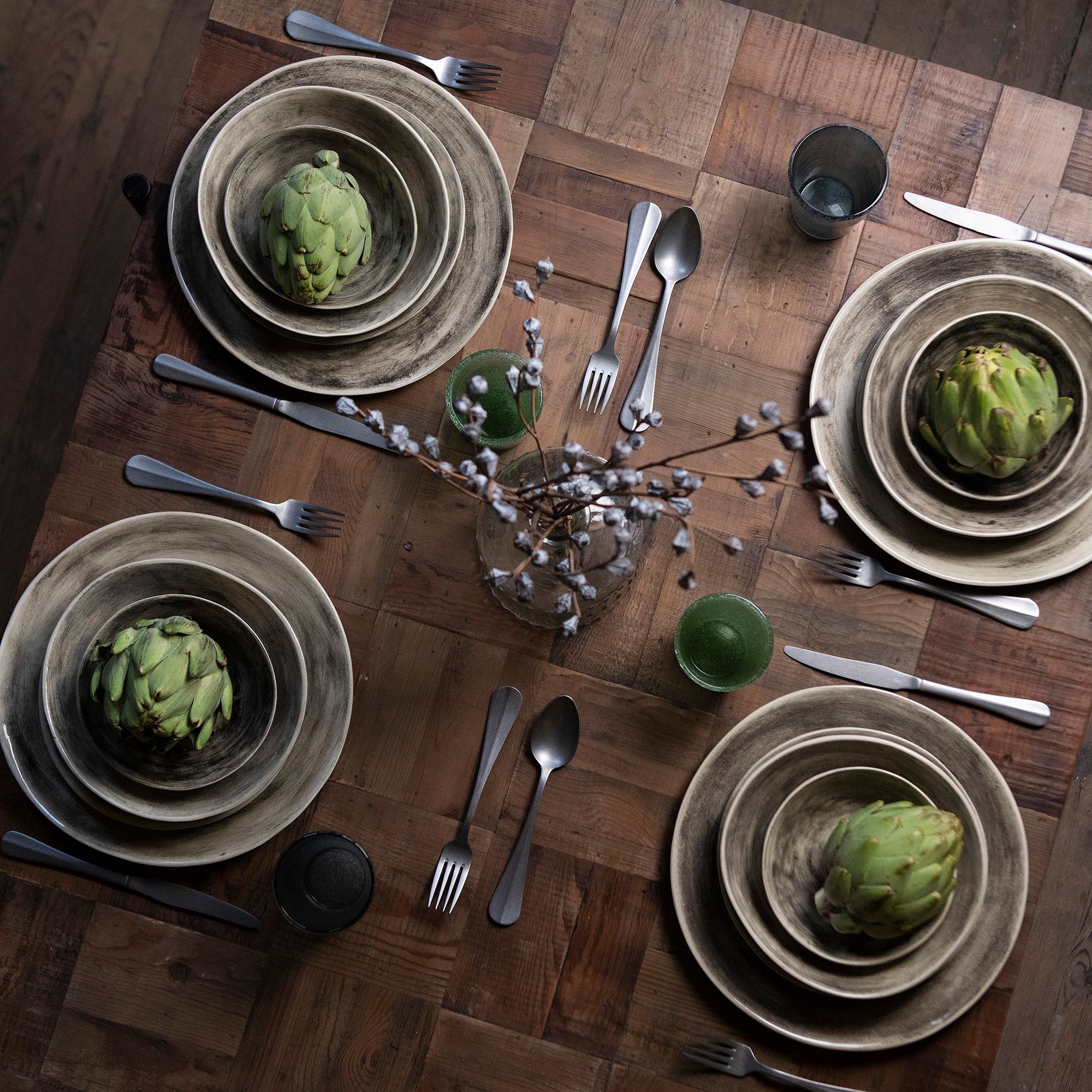 Wonki Ware 16 Piece Plain Wash Dinner Service Black