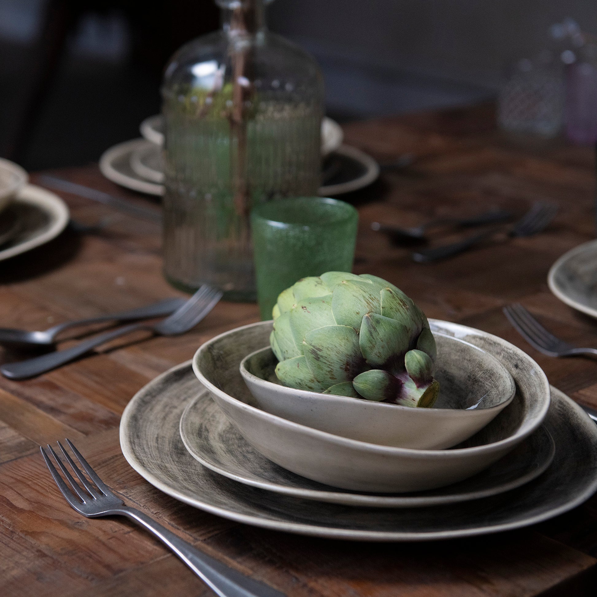 Wonki Ware 16 Piece Plain Wash Dinner Service Black