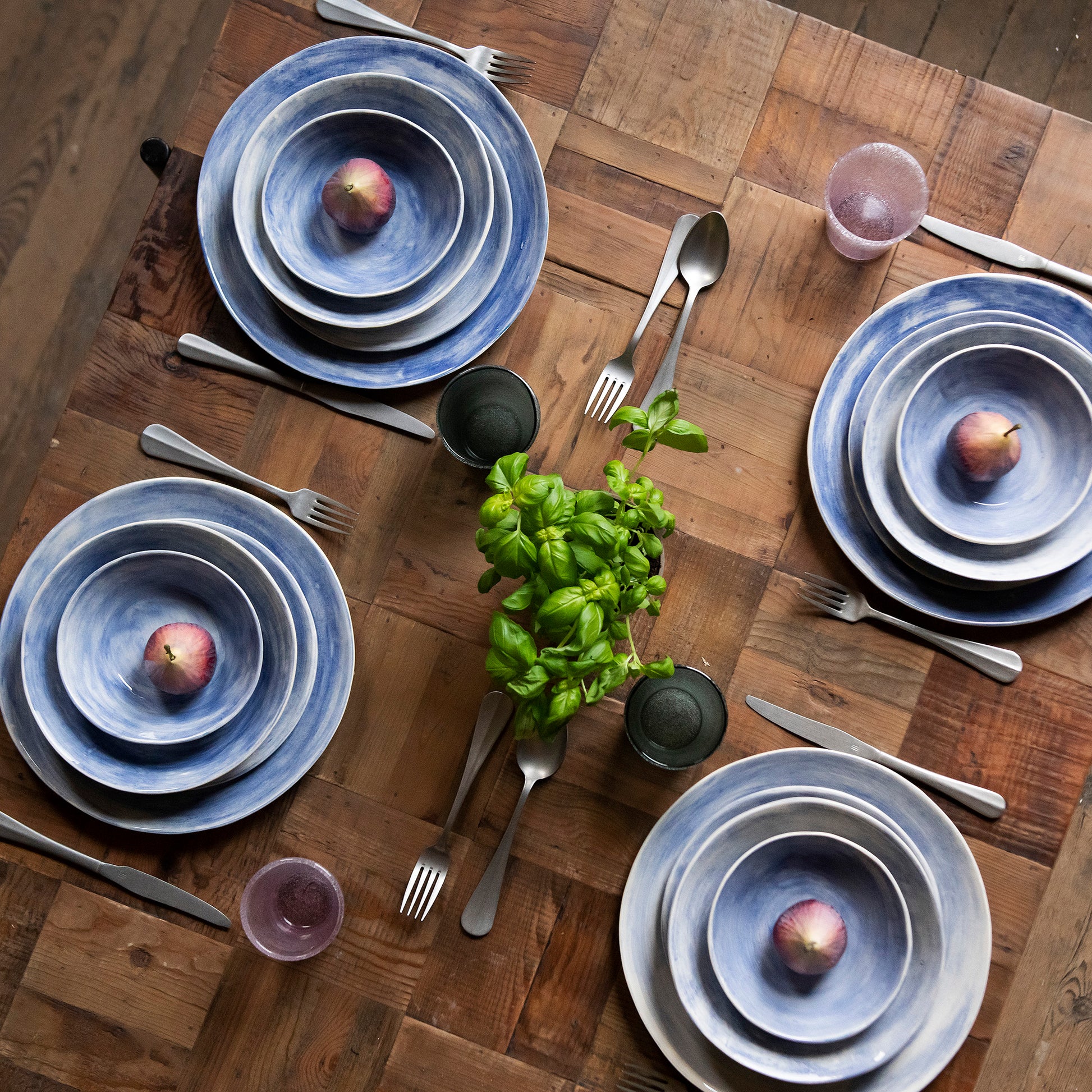 Wonki Ware 16 Piece Plain Wash Dinner Service Blue