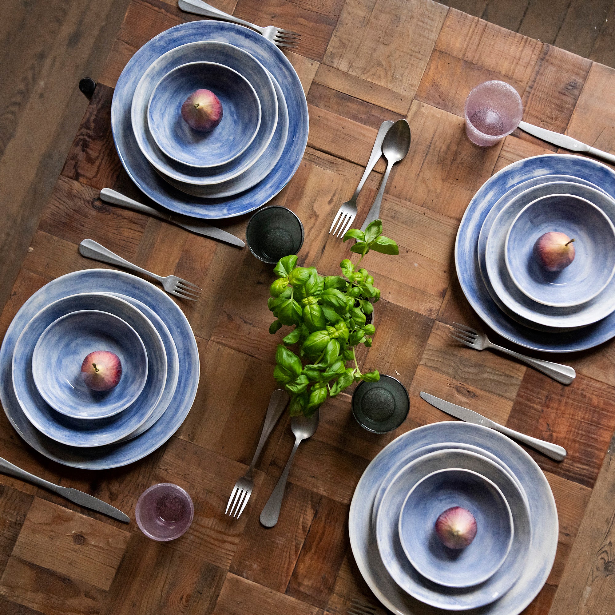 Wonki Ware 16 Piece Plain Wash Dinner Service Blue