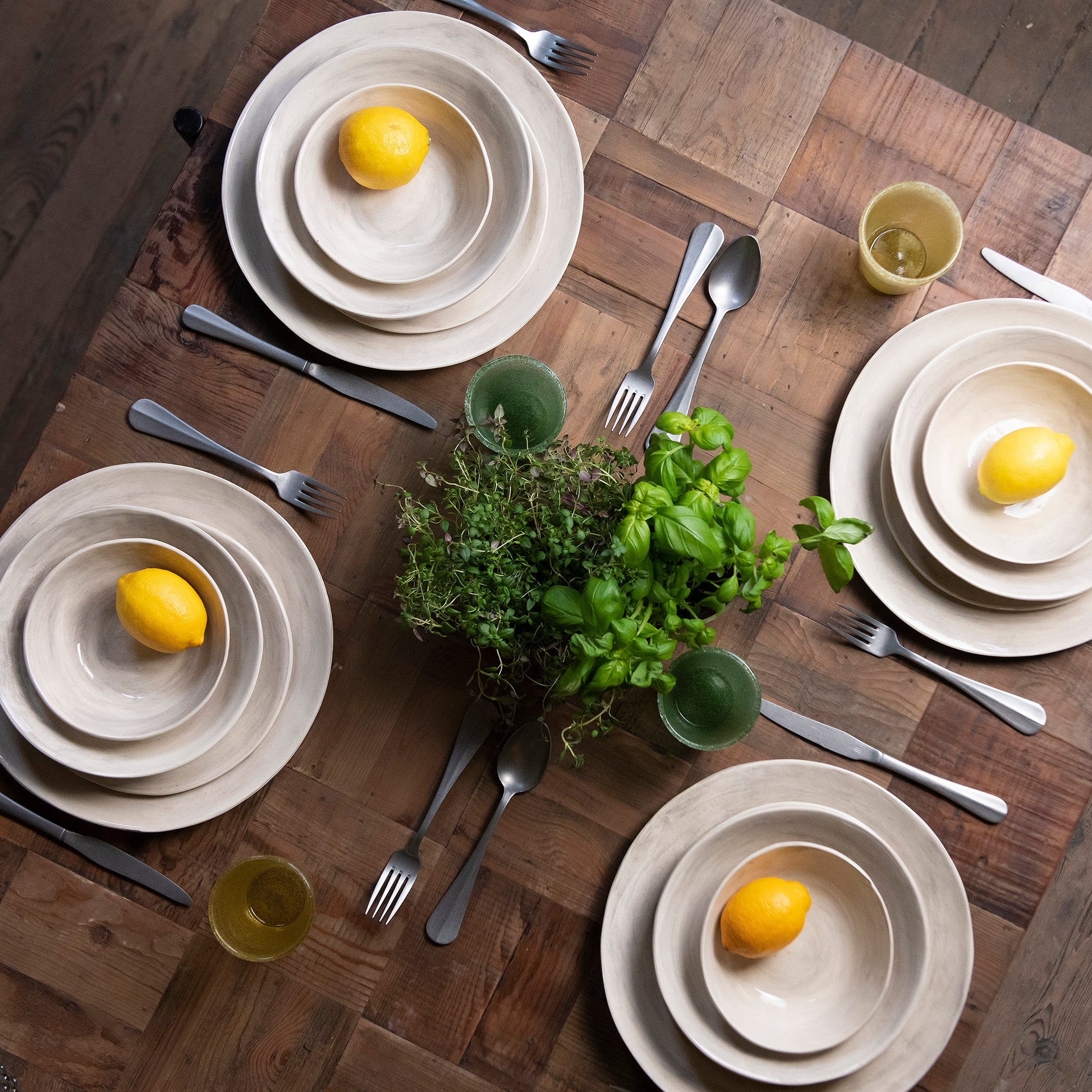 Wonki Ware 16 Piece Plain Wash Dinner Service Warm Grey