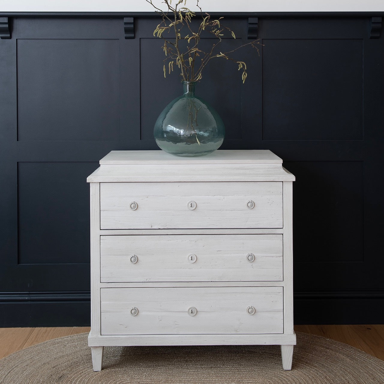 Loumarin Large White Chest of 3 Drawers