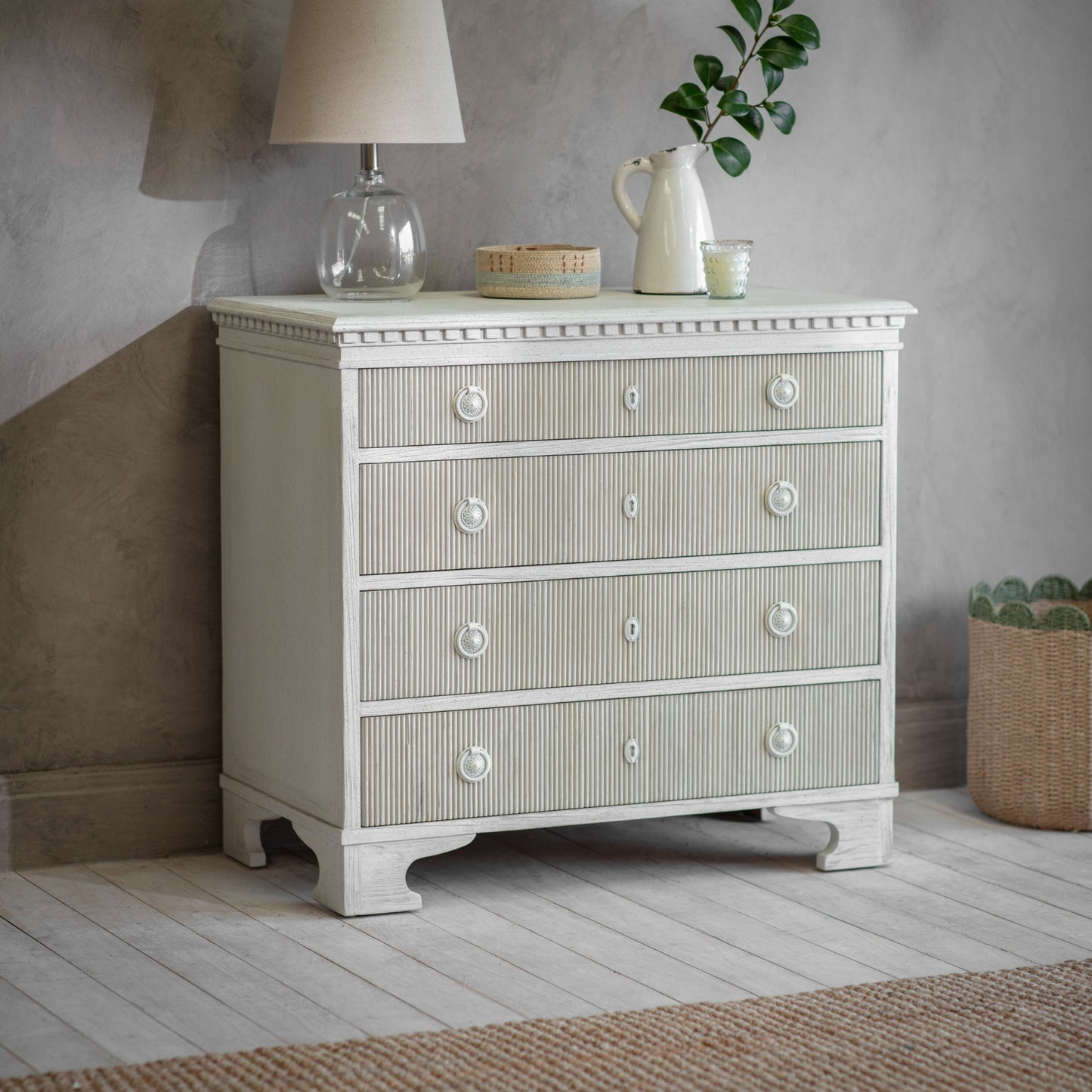 Loumarin Large Ribbed Chest of 4 Drawers