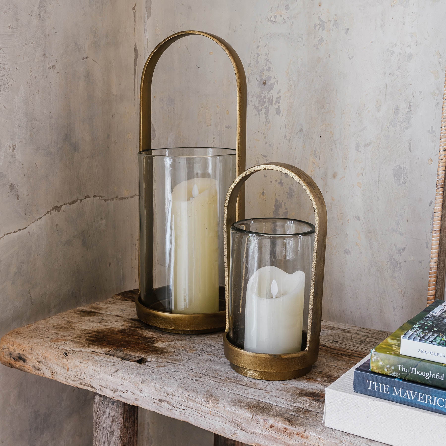 Da Gama Small Glass and Aluminium Hurricane