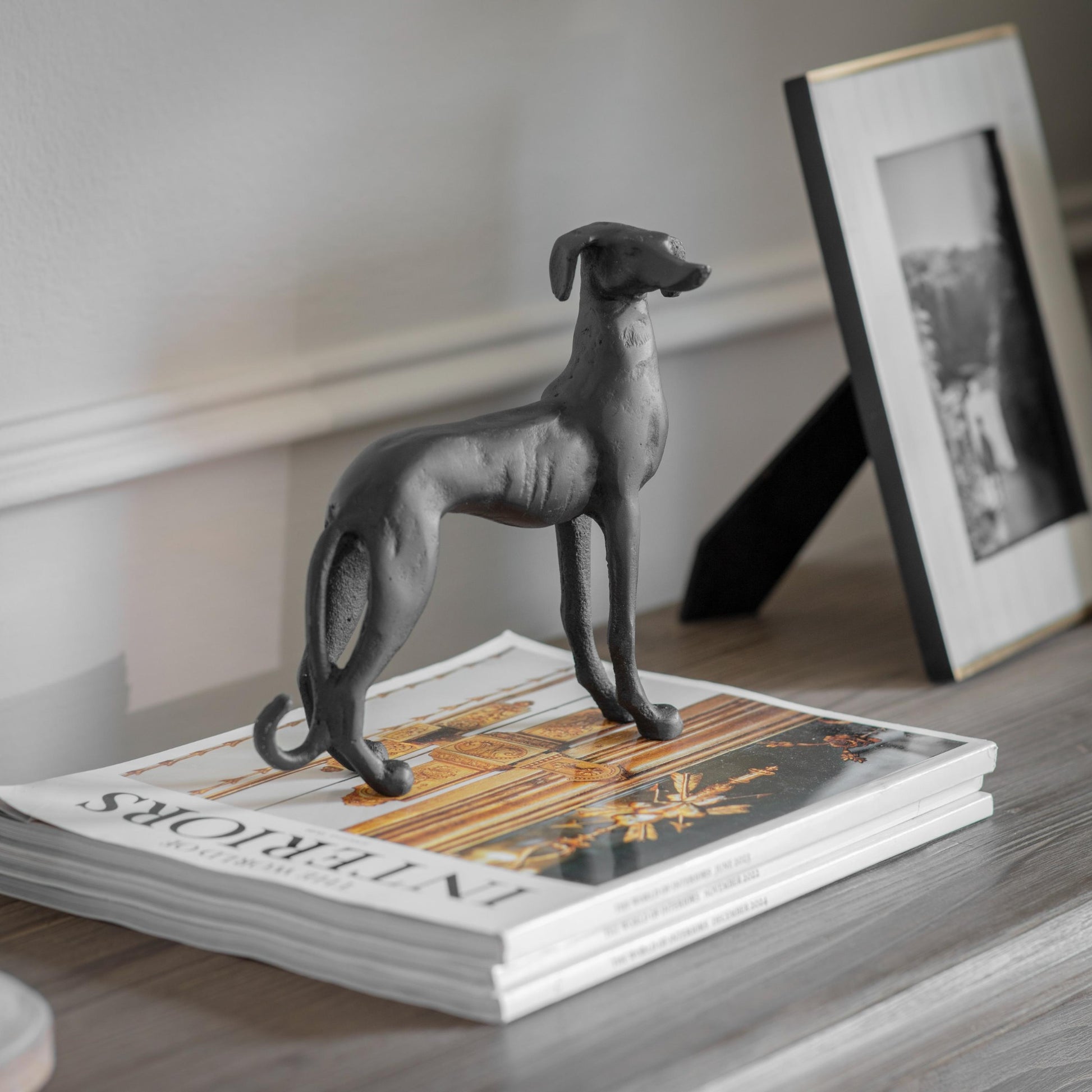 Lovedale Standing Dog