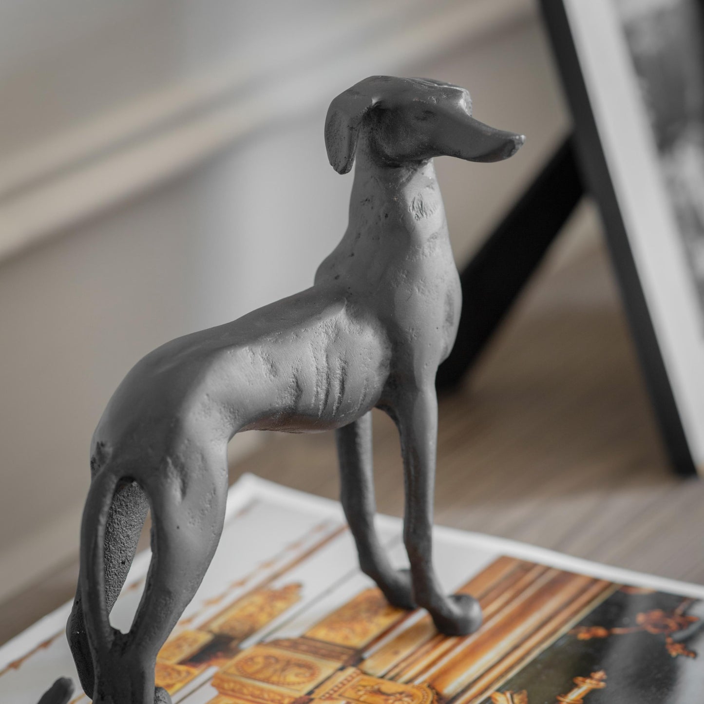 Lovedale Standing Dog