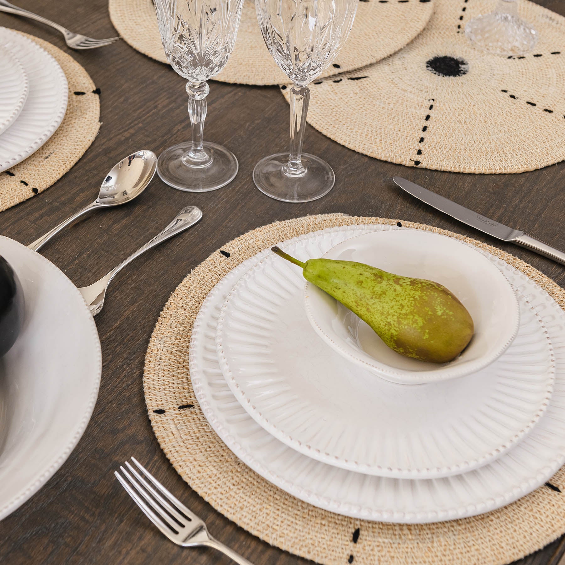 Hemlington 36cm Placemat with Black Stitching