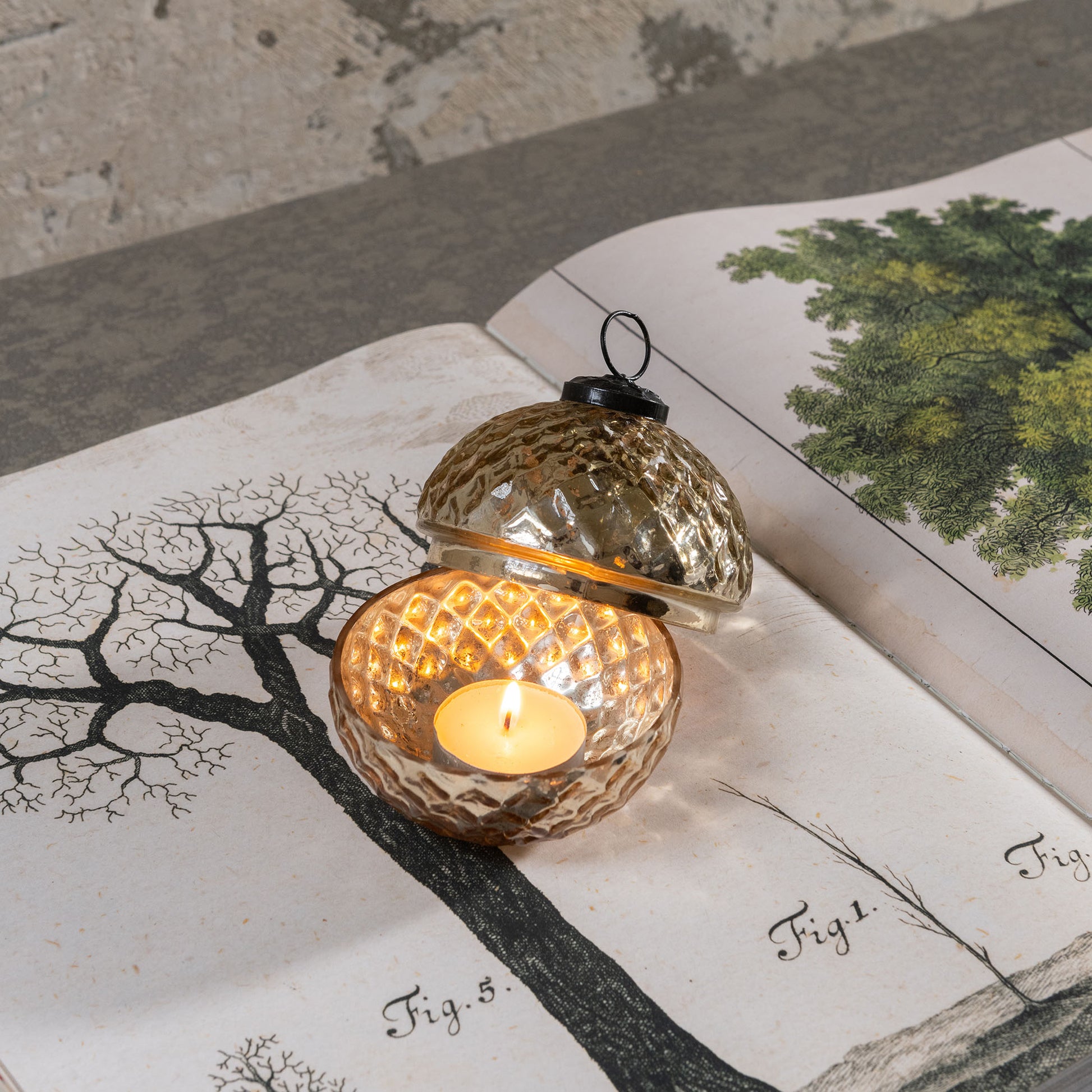 Claymore Mirrored Glass Votive Holder with Lid