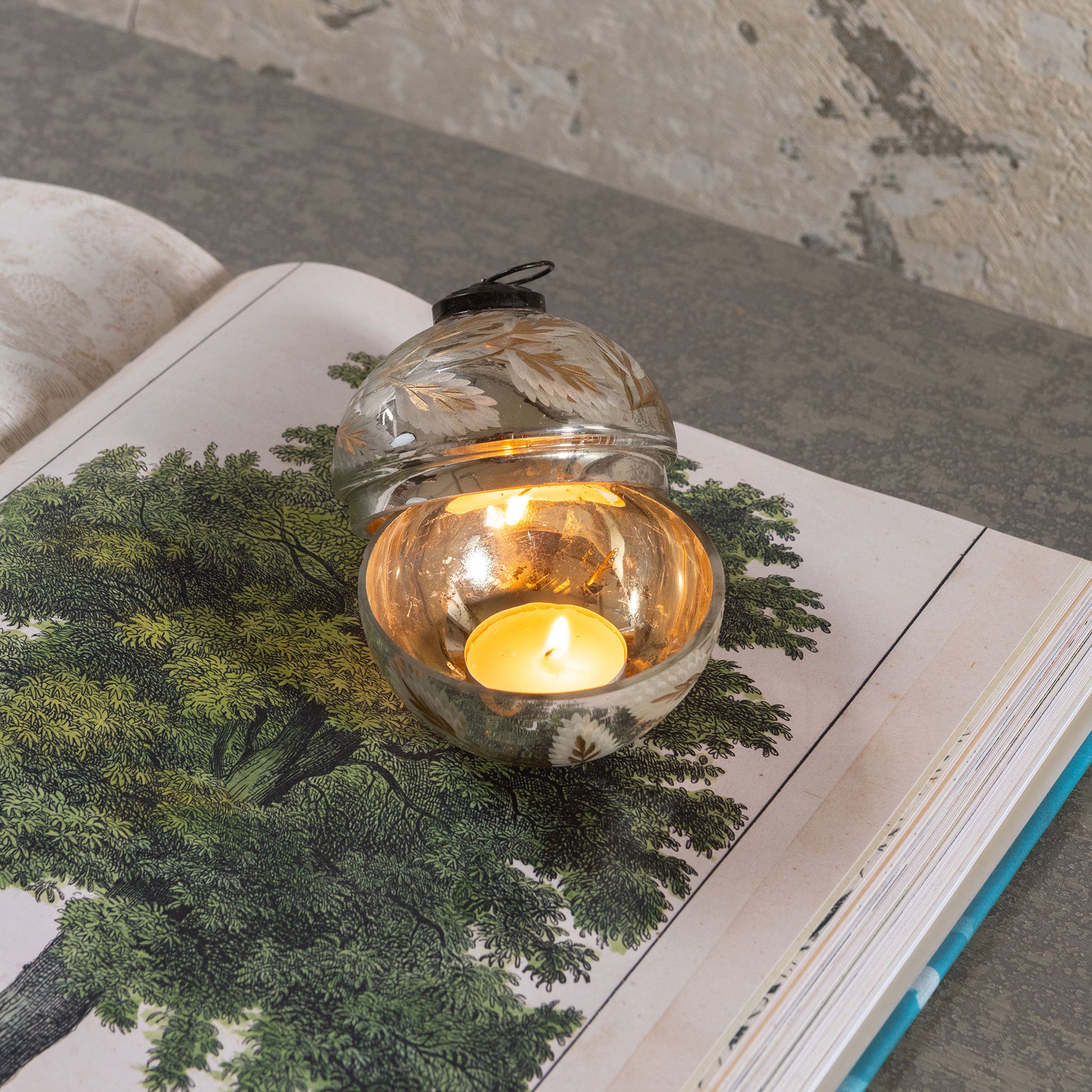 Claymore Etched Glass Votive Holder with Lid