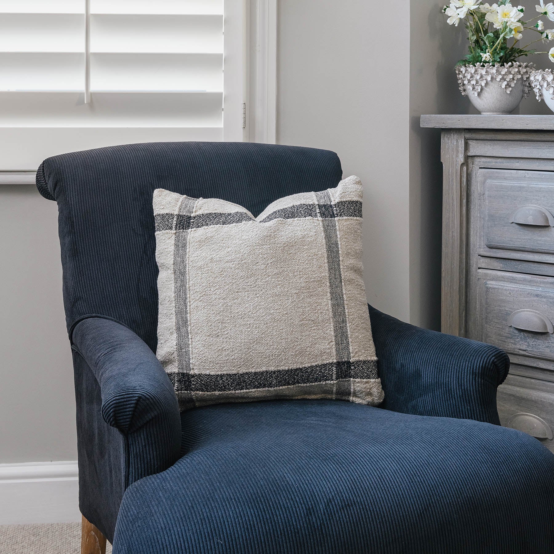 Walden 40cm Natural and Black Thick Lattice Cushion