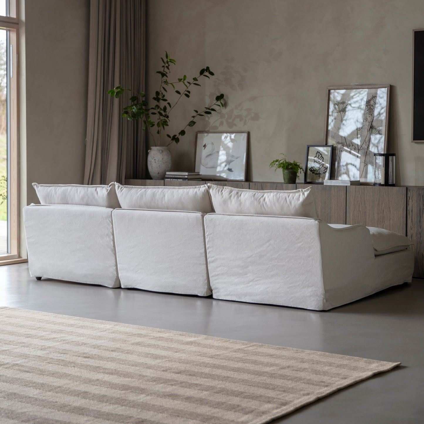 Aldbury Oatmeal Tailored Chaise Sofa