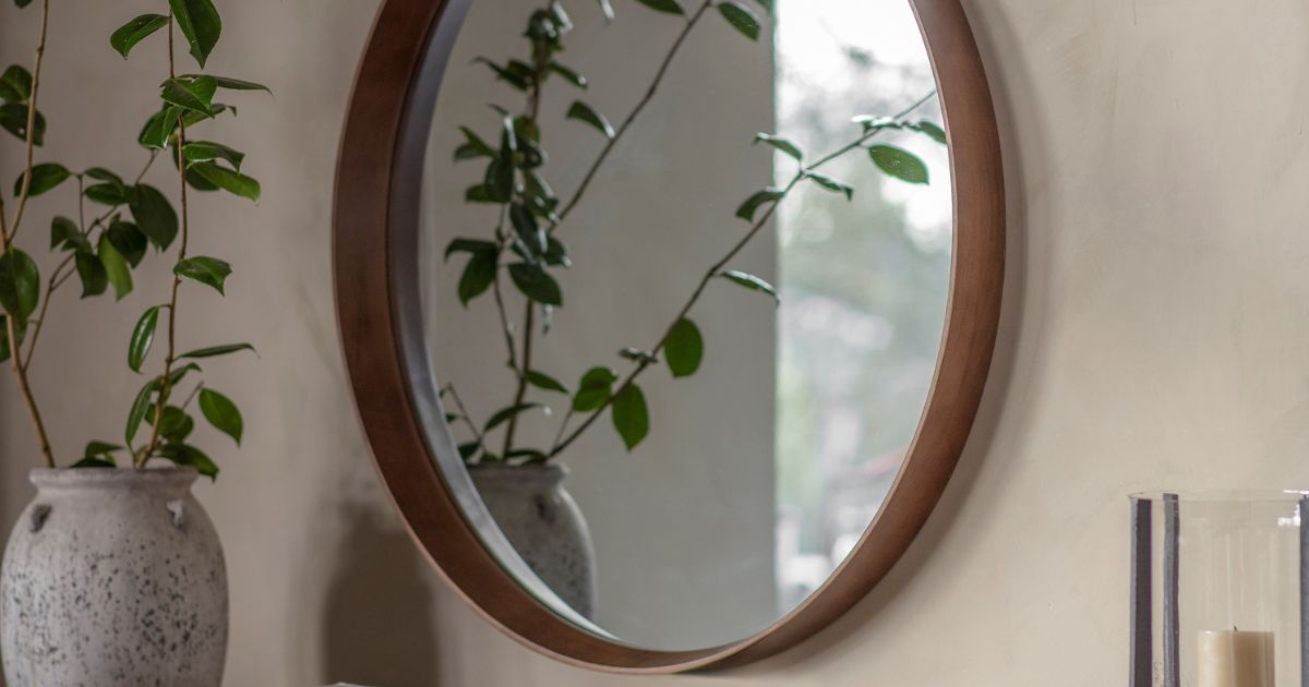 Round Mirrors
