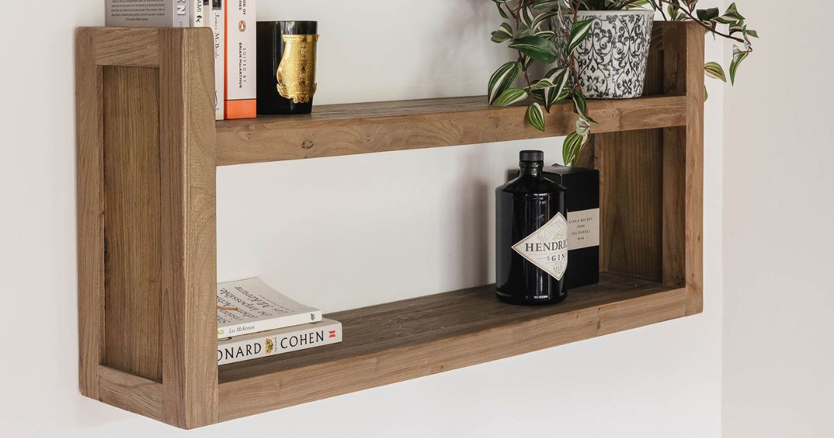 Discover bookcases and shelving at One.World – stylish, functional storage solutions with timeless character, perfect for displaying books, décor and more.