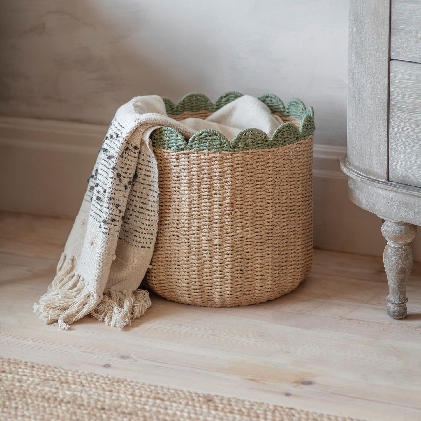 Woodleigh Scalloped Wastepaper Basket
