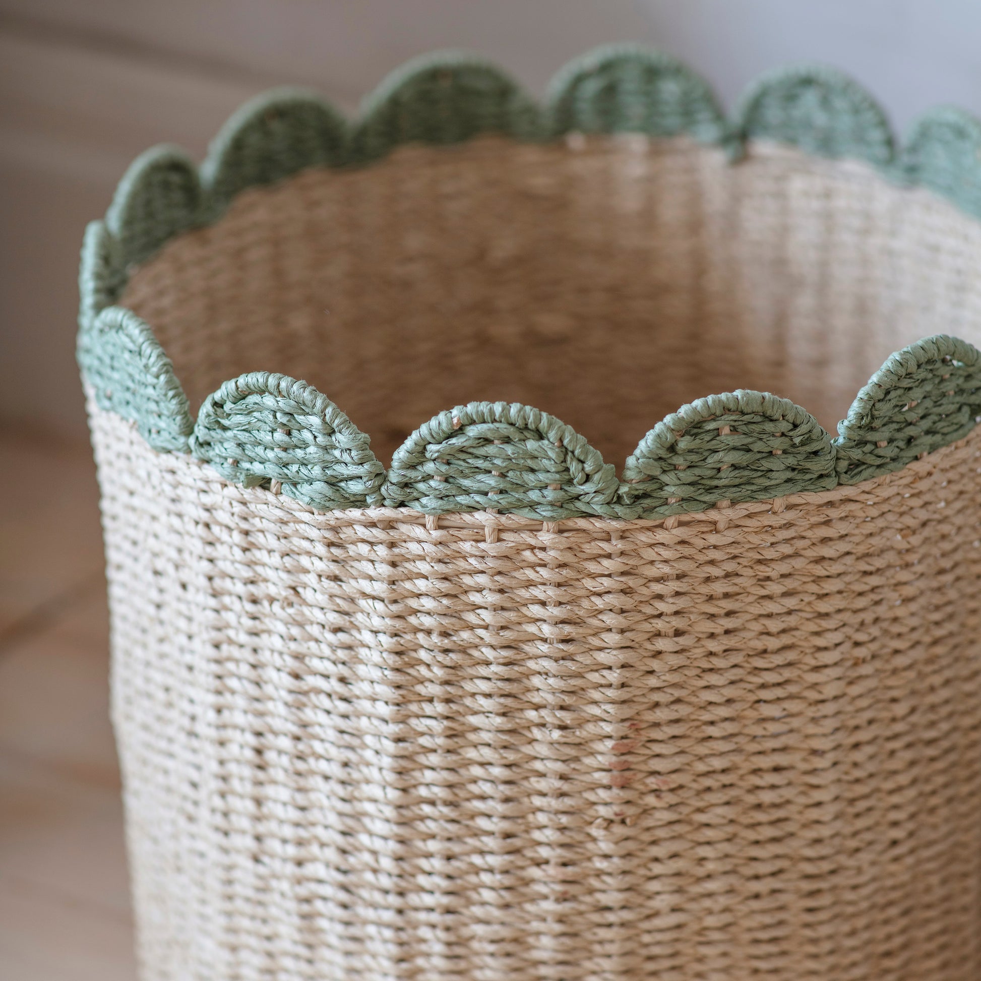 Woodleigh Scalloped Wastepaper Basket