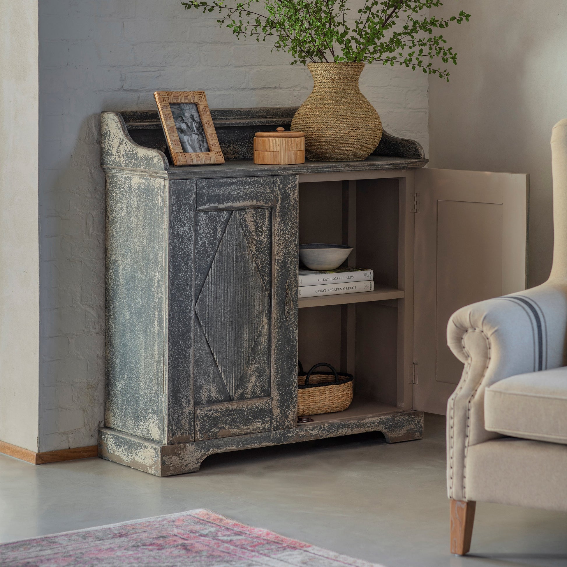 Elcombe 2 Door Cabinet