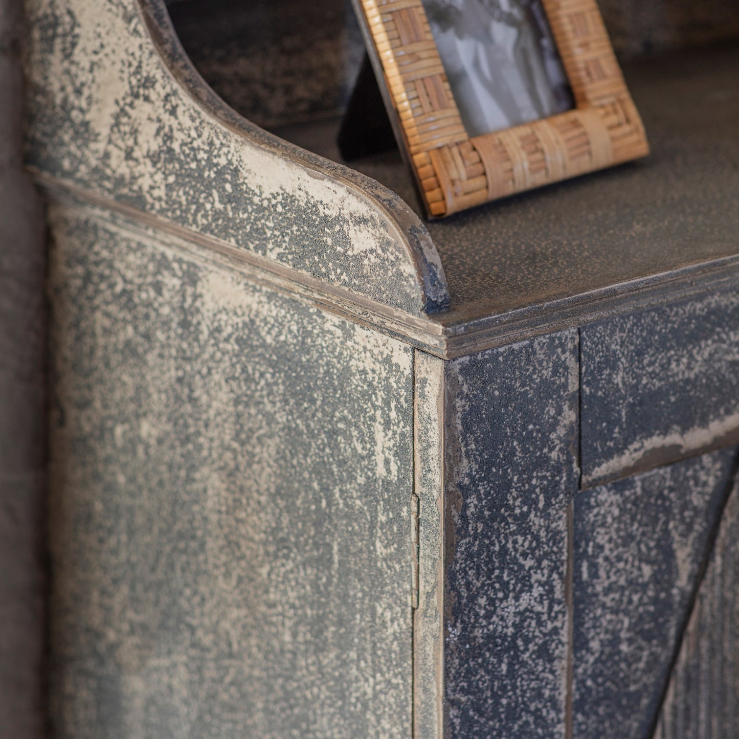 Elcombe 2 Door Cabinet