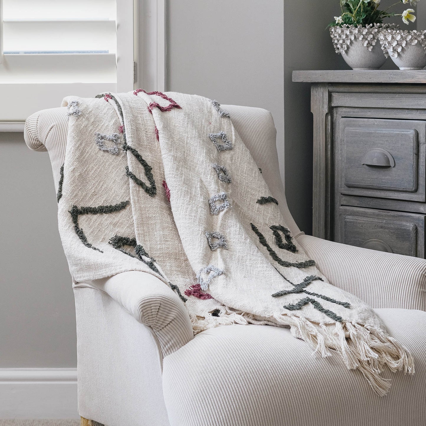 Helmsley Arrow Throw