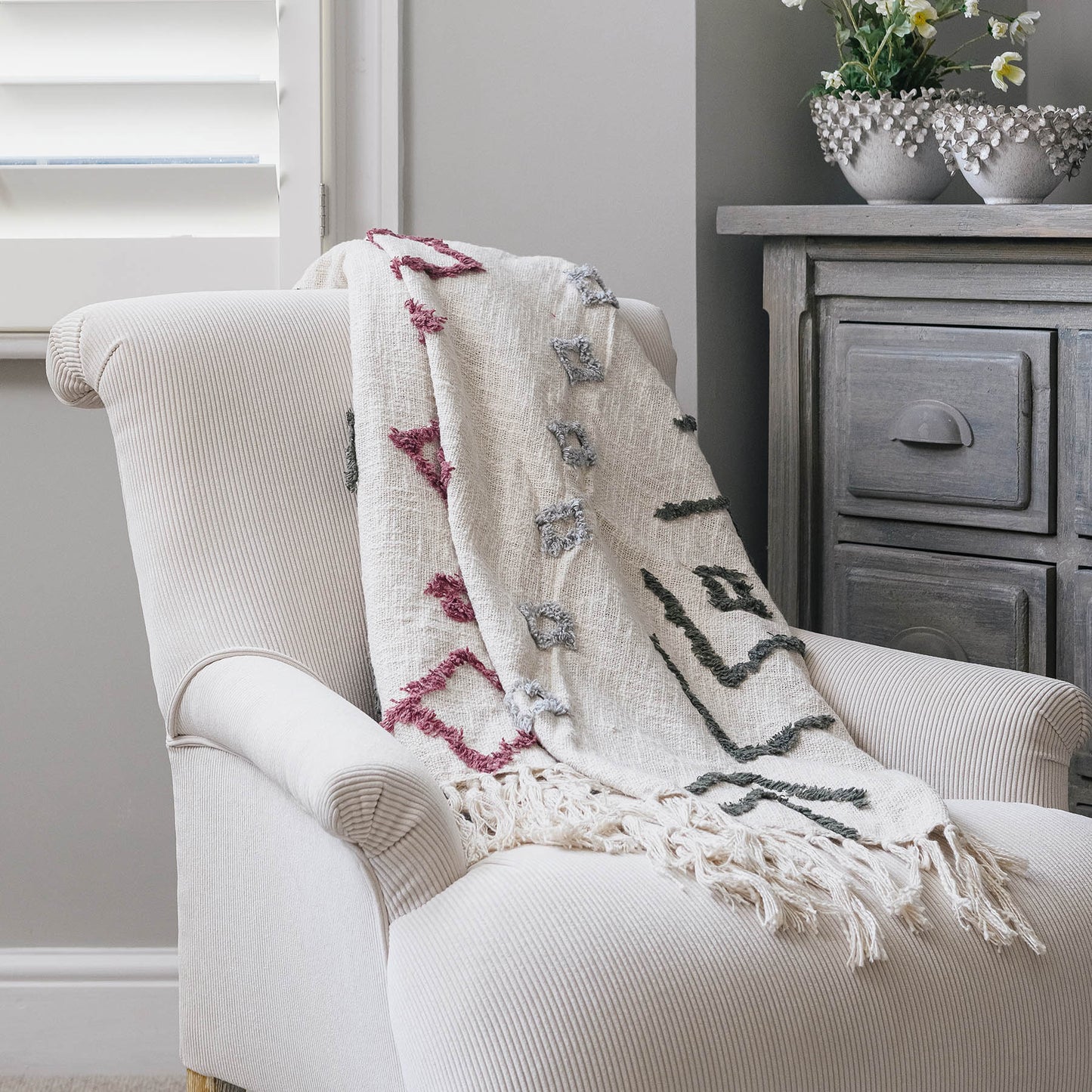 Helmsley Arrow Throw