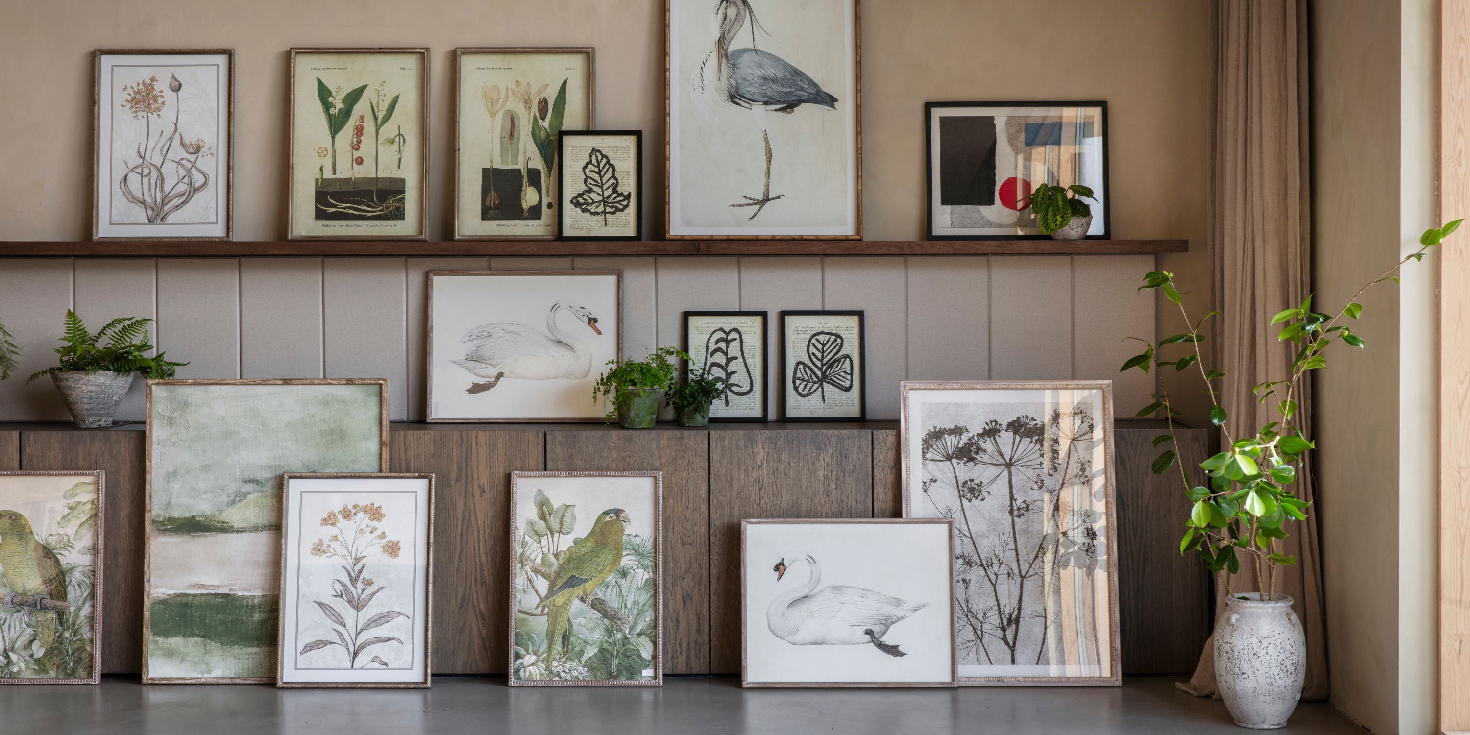 Wow with Wall Art