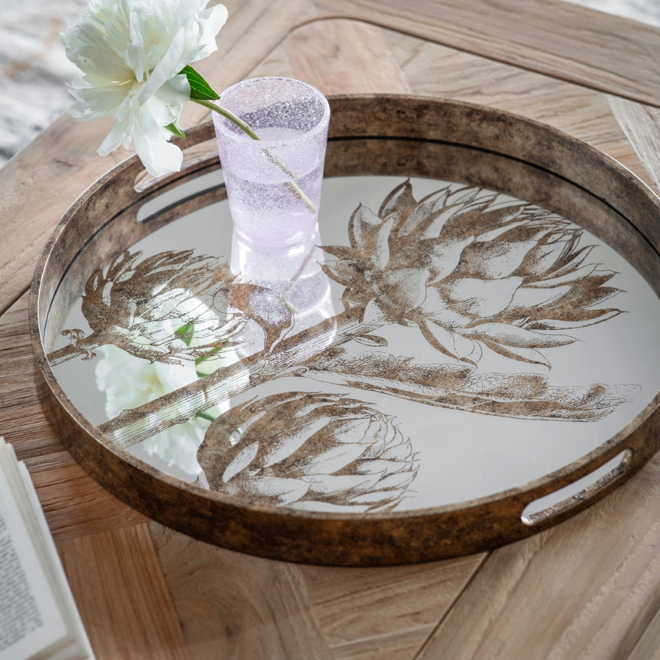Waltham Round Mirrored Artichoke Tray