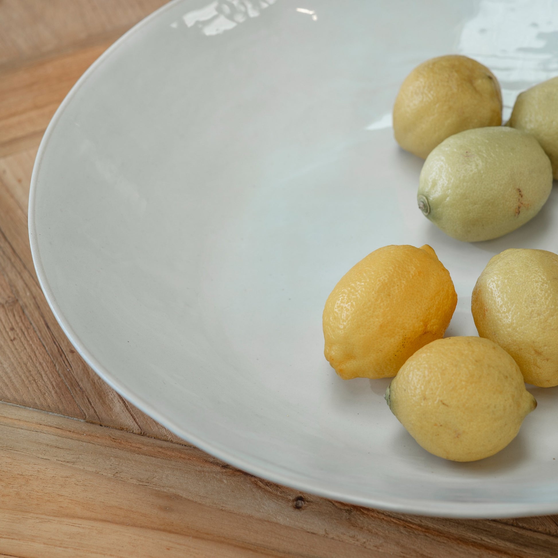 Wonki Ware Beach Sand Large Spaghetti Bowl White