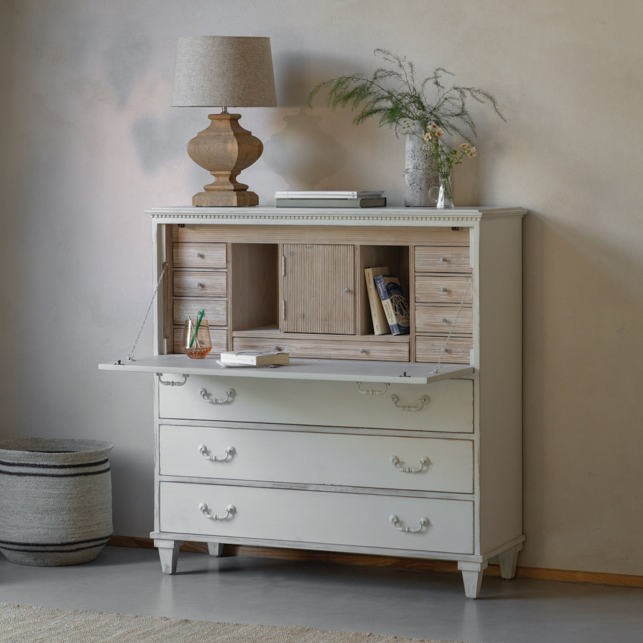 Loumarin White Secretary Desk
