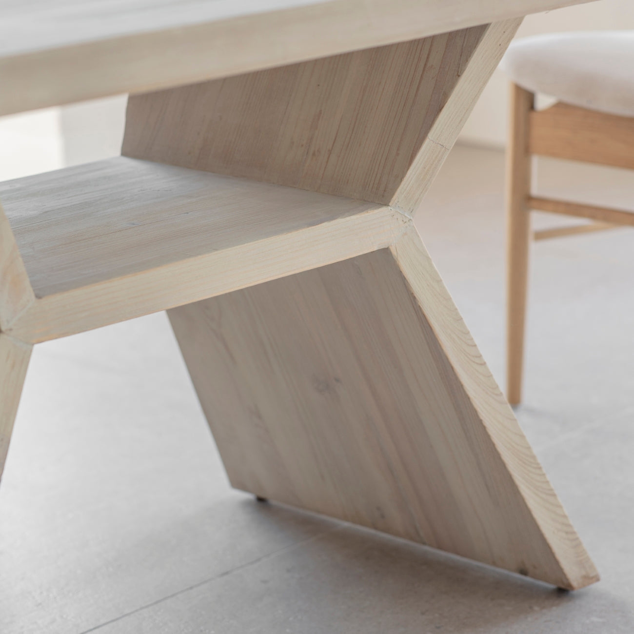 San Clemente Dining Table