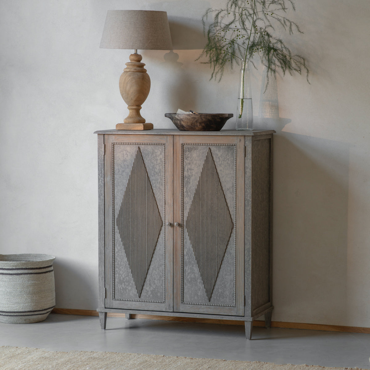 Loumarin Cabinet