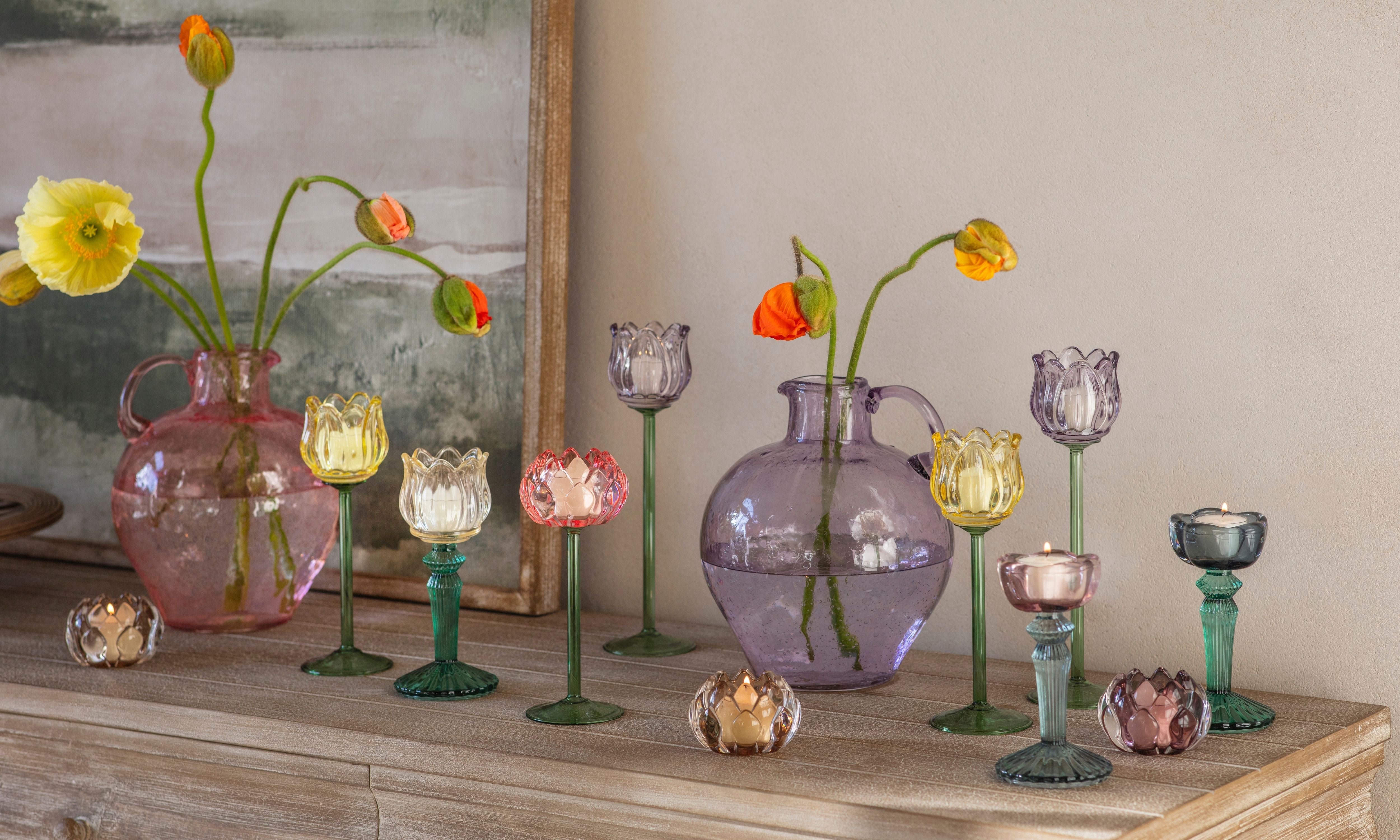 ["Floral ", " Glow"]