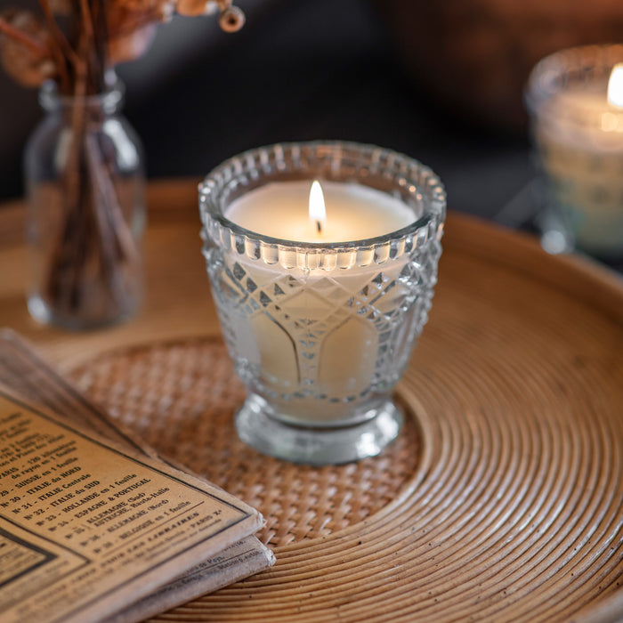 Claymore Diamond Oud Scented Candle