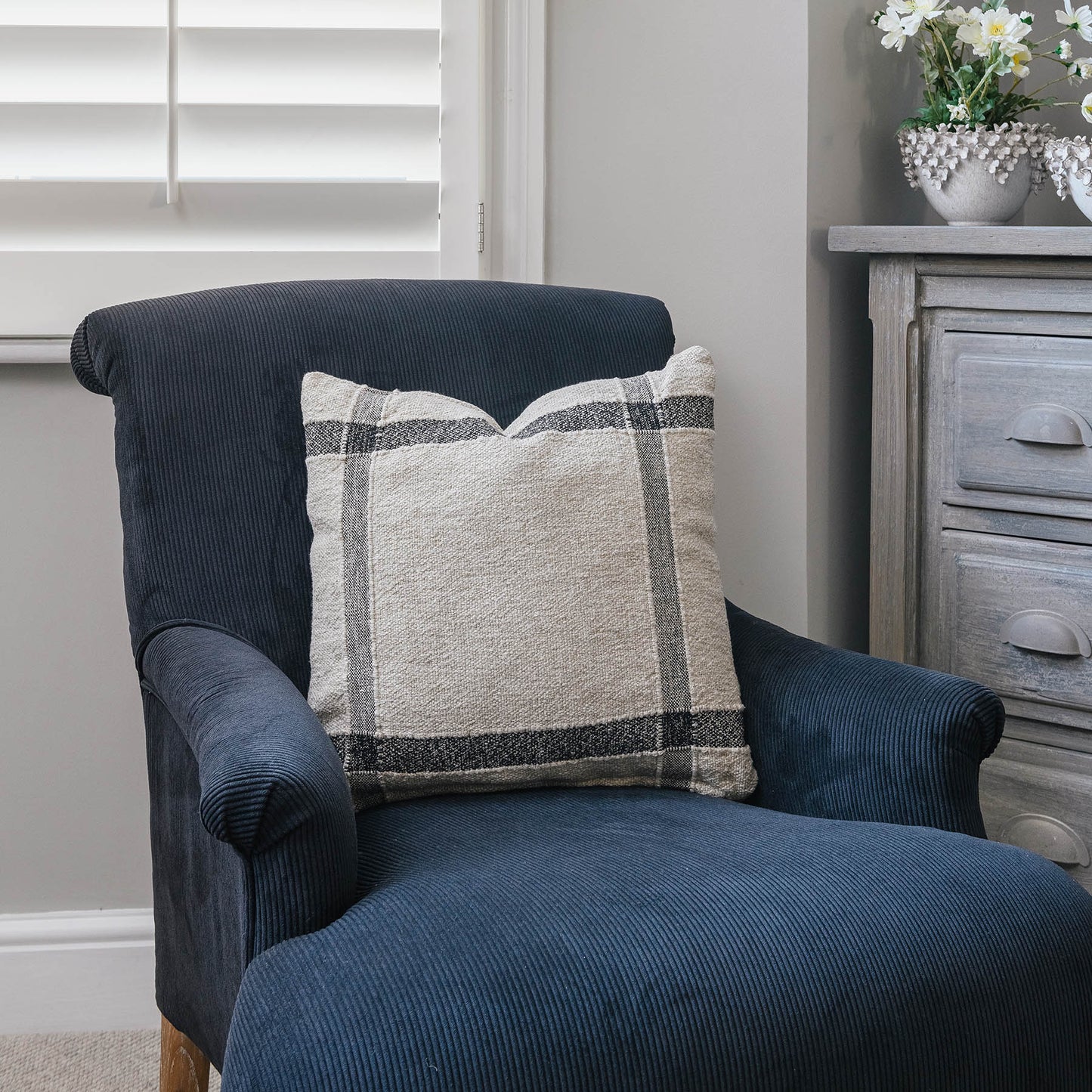 Walden 40cm Natural and Black Thick Lattice Cushion
