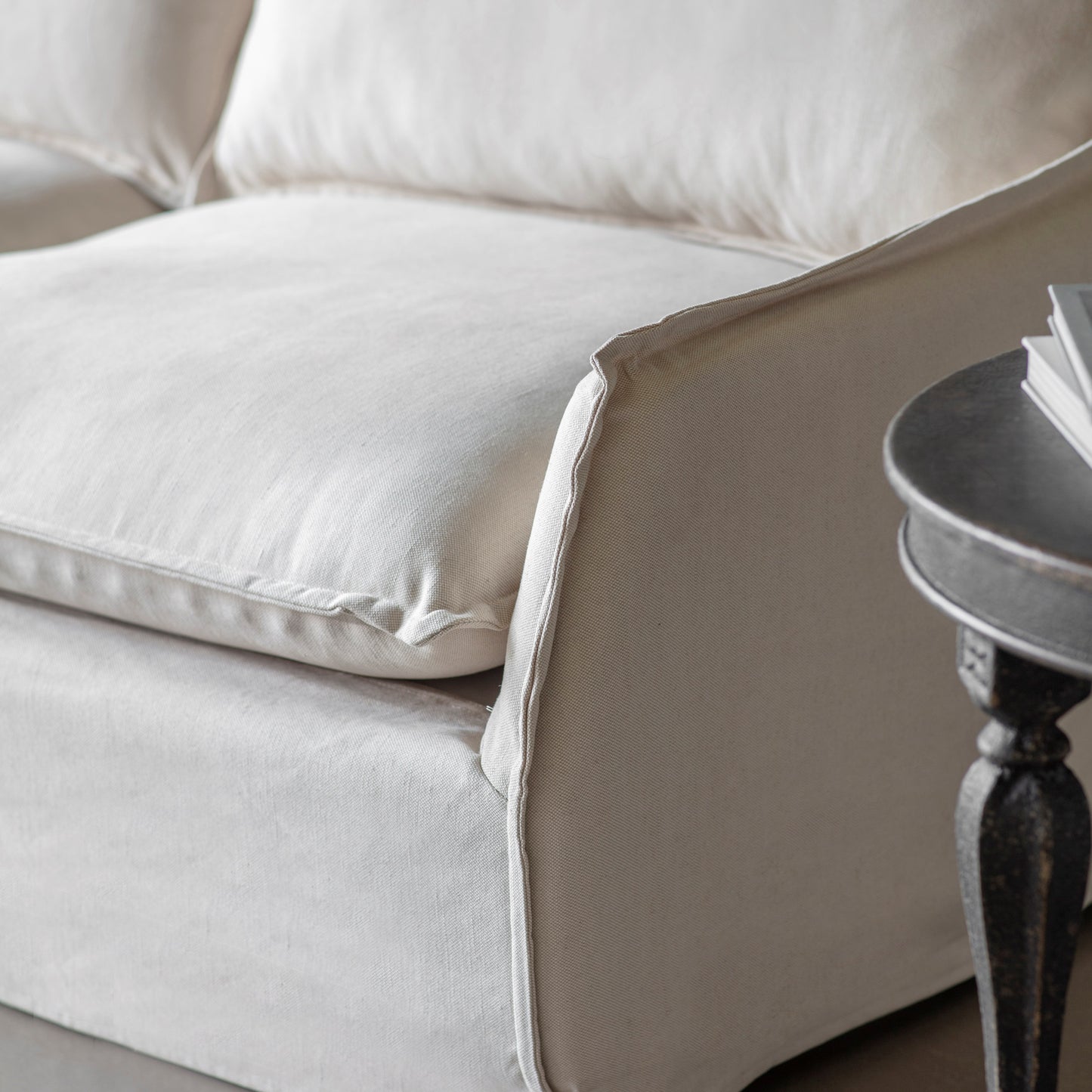 Aldbury Chaise Sofa